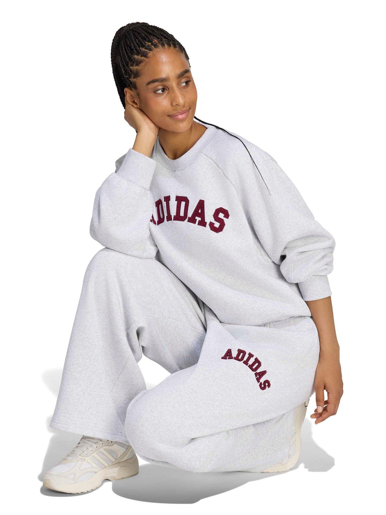 Image 3 of 5 of adidas Sportswear Womens Fleece Logo Stright Leg Joggers - Grey