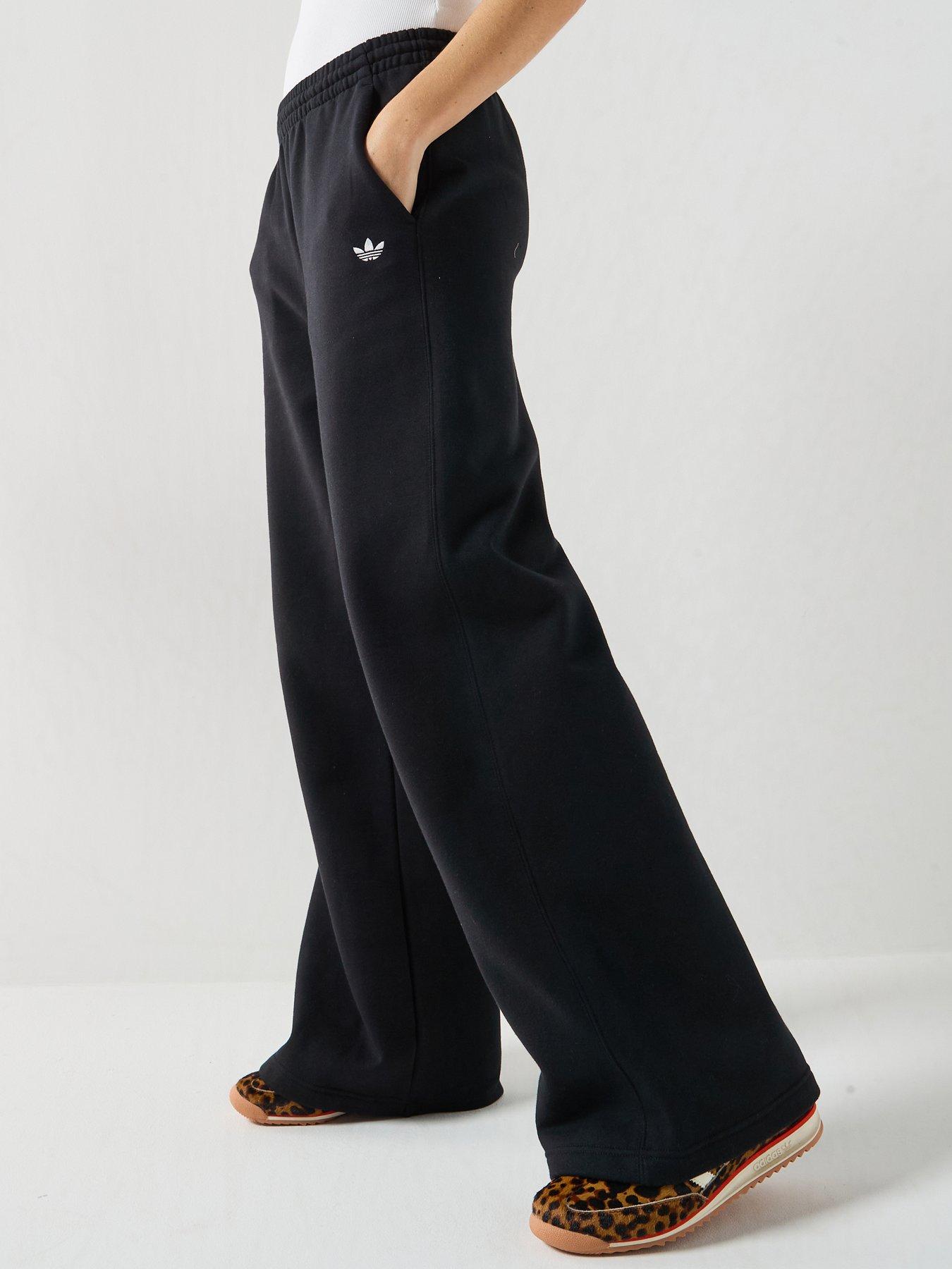 adidas Originals Womens Essentials Fleece Wide Leg Pant - Black