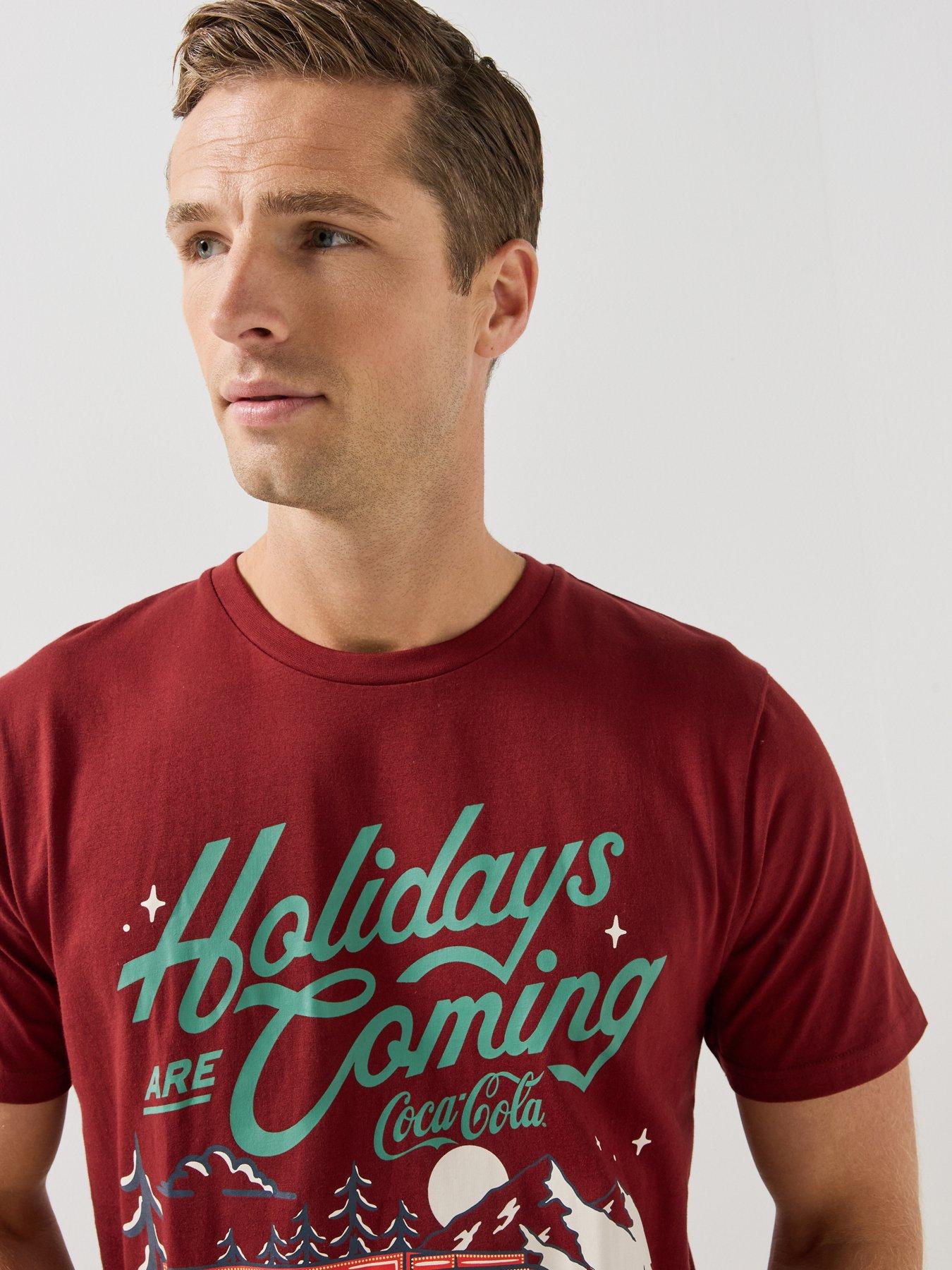 Image 6 of 6 of The Very Collection Coca Cola Christmas Short Sleeve Pyjama Set