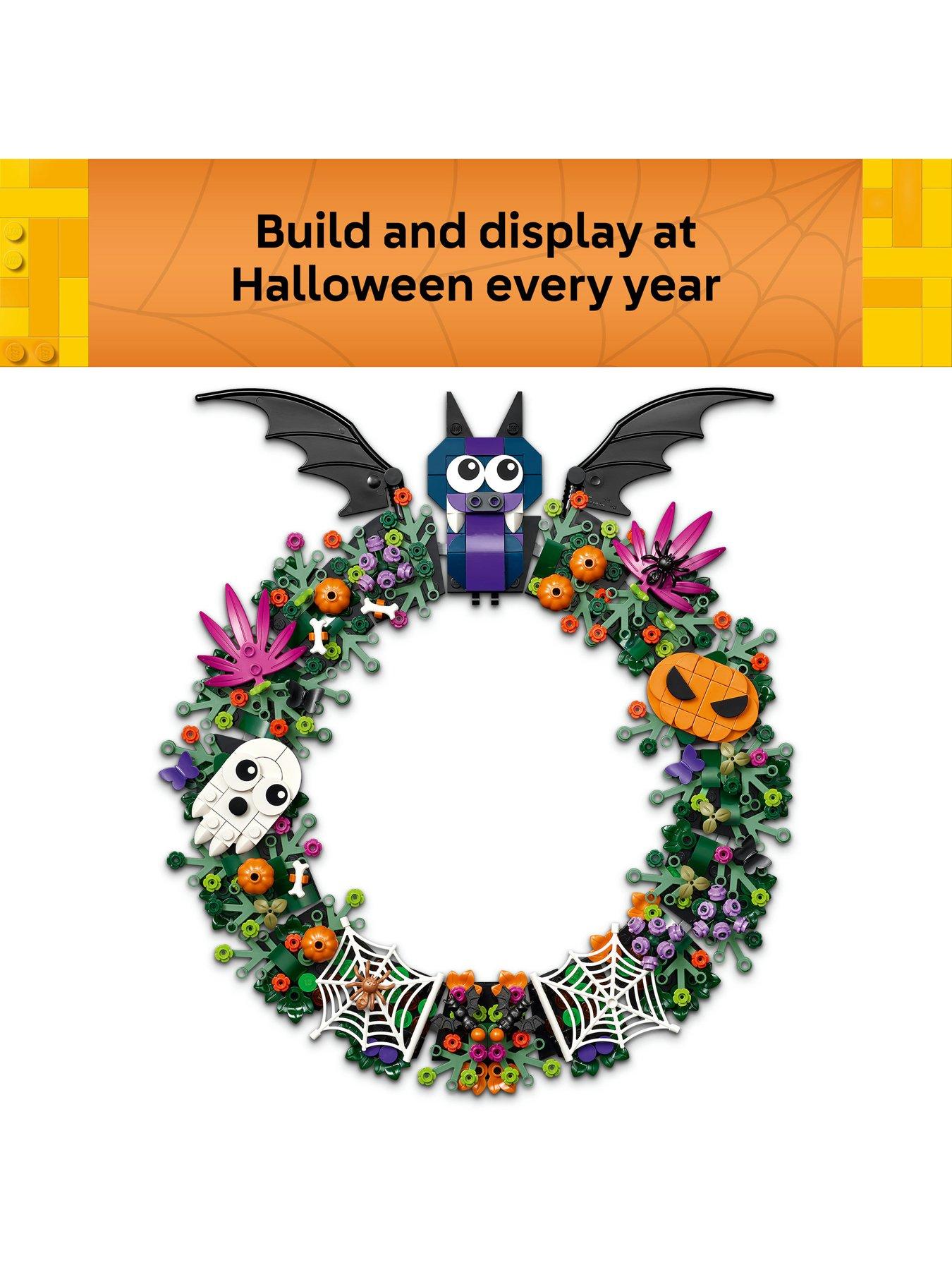 Image 3 of 8 of LEGO Halloween Wreath Decoration for Home 40825
