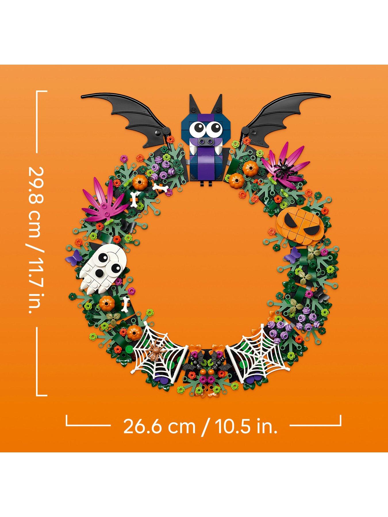 Image 6 of 8 of LEGO Halloween Wreath Decoration for Home 40825