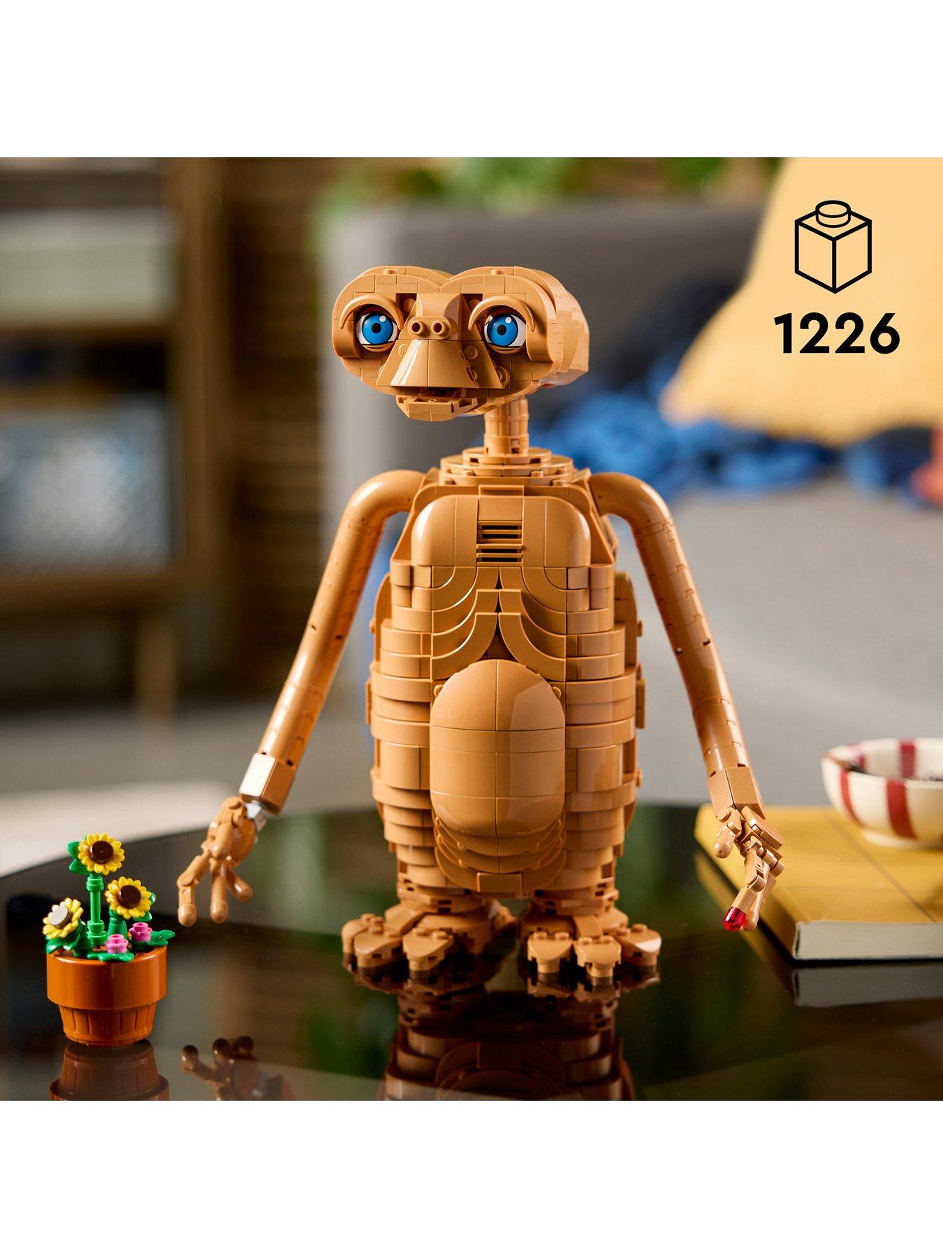 Image 2 of 8 of LEGO Ideas E.T. the Extra-Terrestrial Building Set 21370
