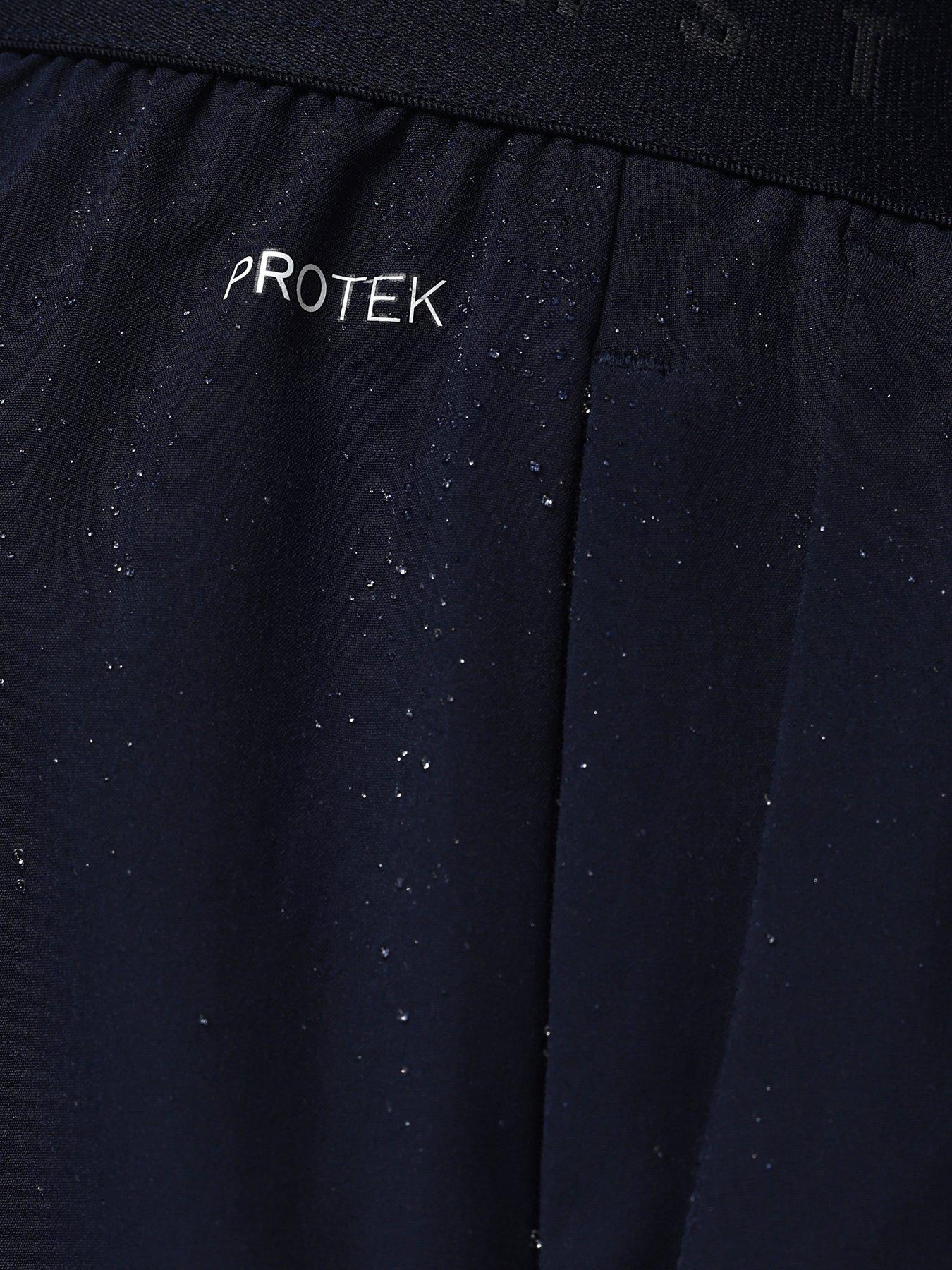 Image 6 of 7 of Castore Mens Training 7Inch Woven Short - Navy