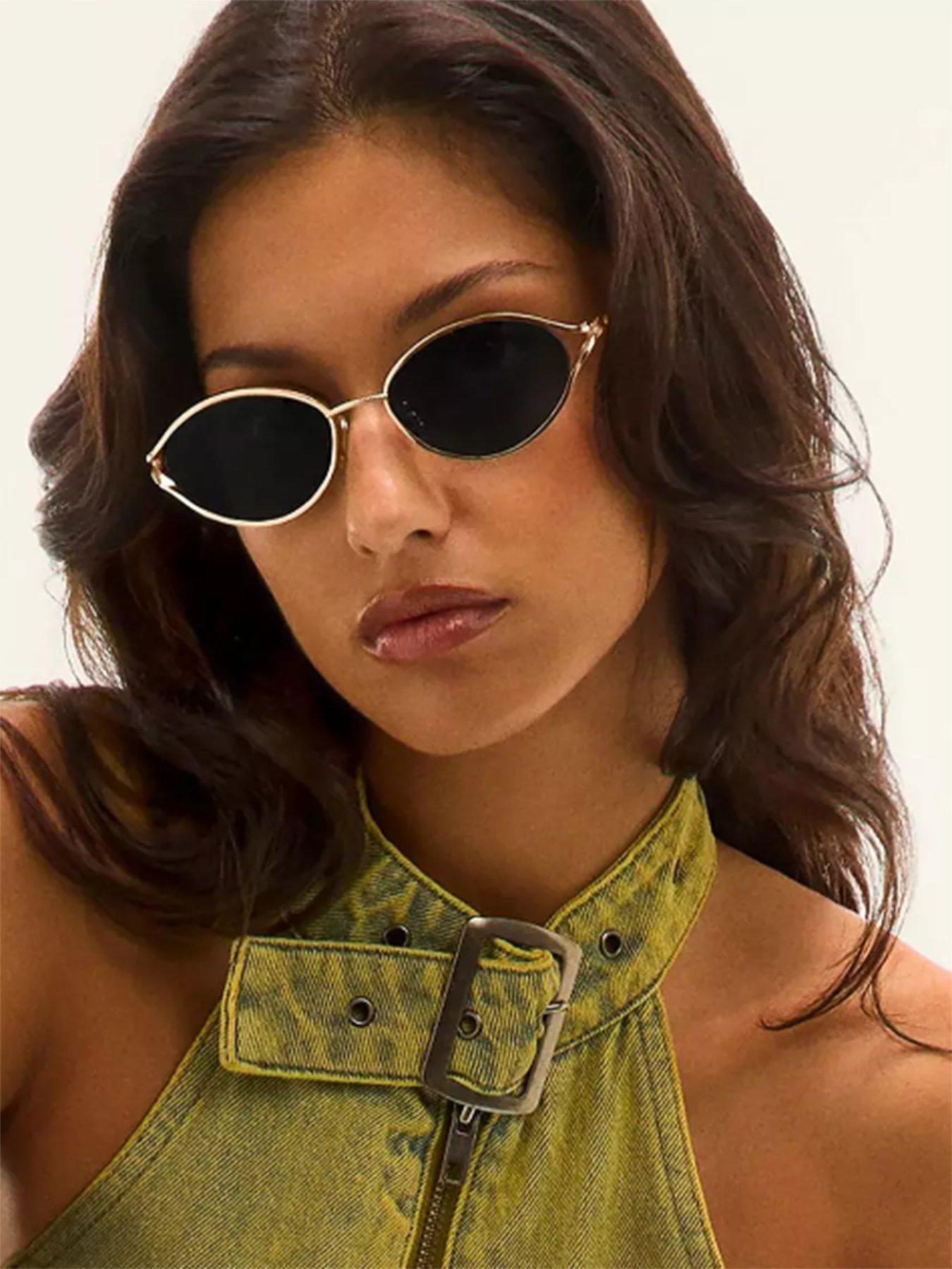 QUAY AUSTRALIA You Wish Oval Sunglasses- Gold