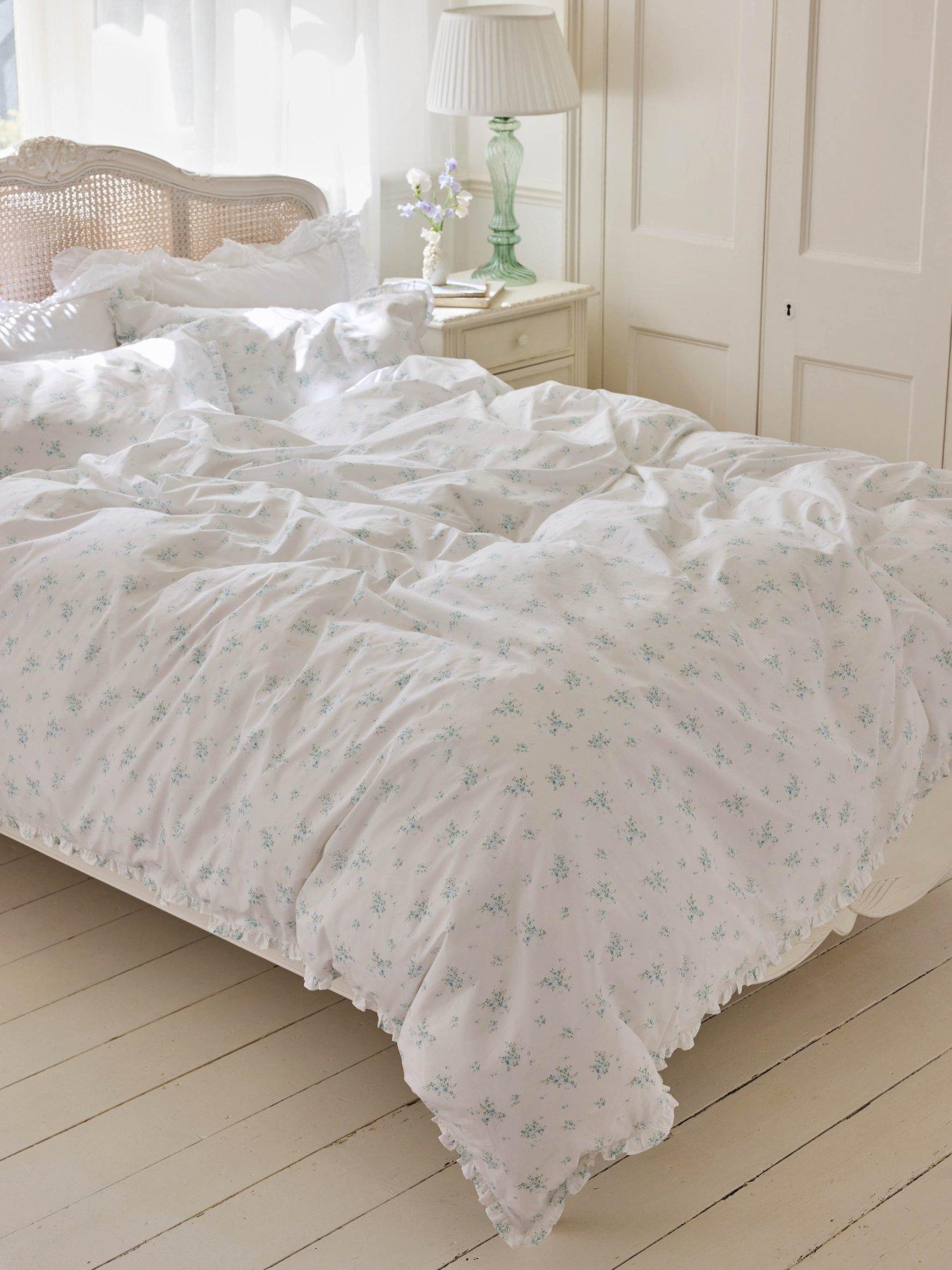 Image 4 of 7 of Shabby Chic Rosabelle Quilt Set White &amp; Blue