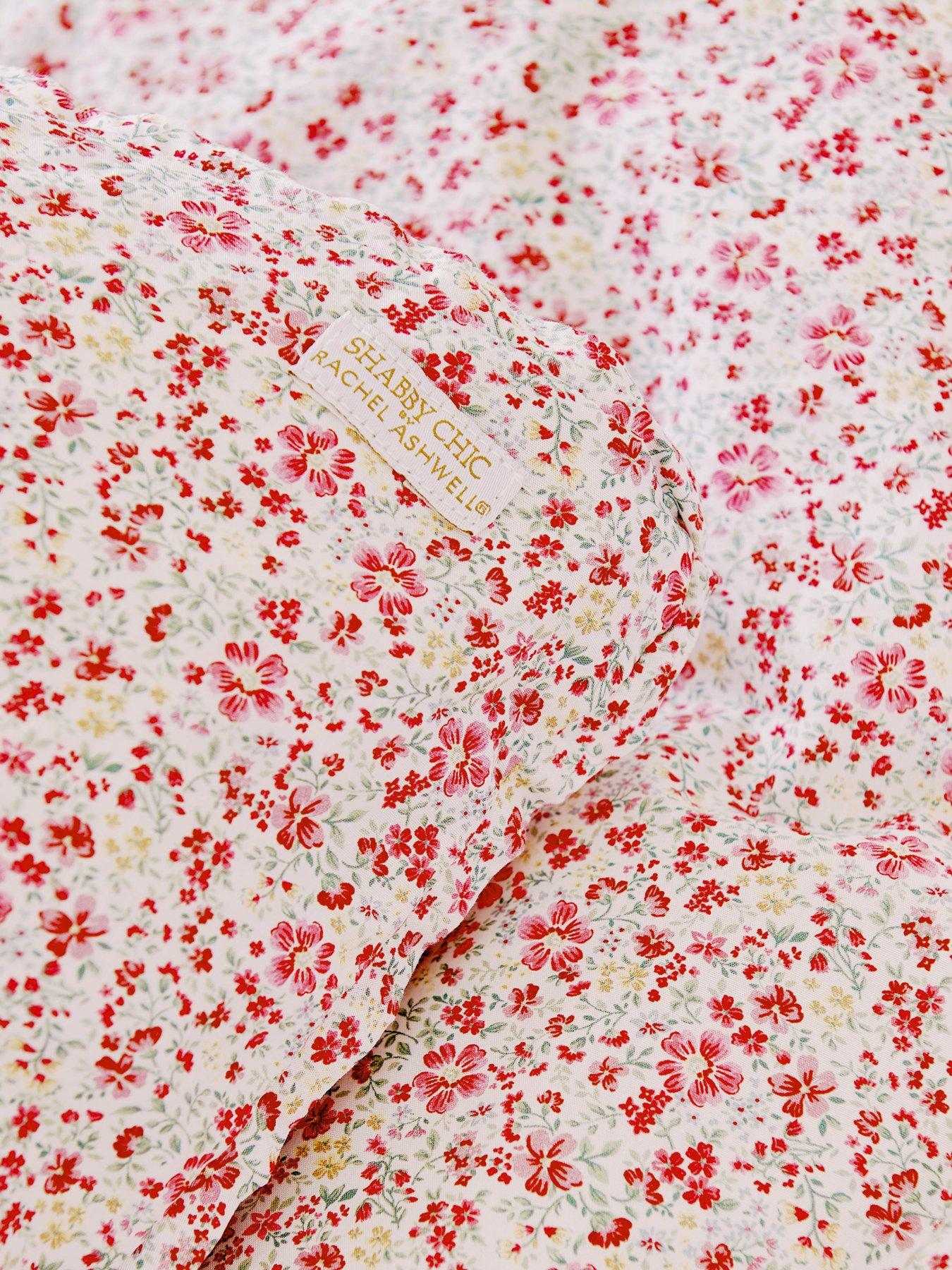 shabby-chic-vintage-ditsy-quilt-setdetail