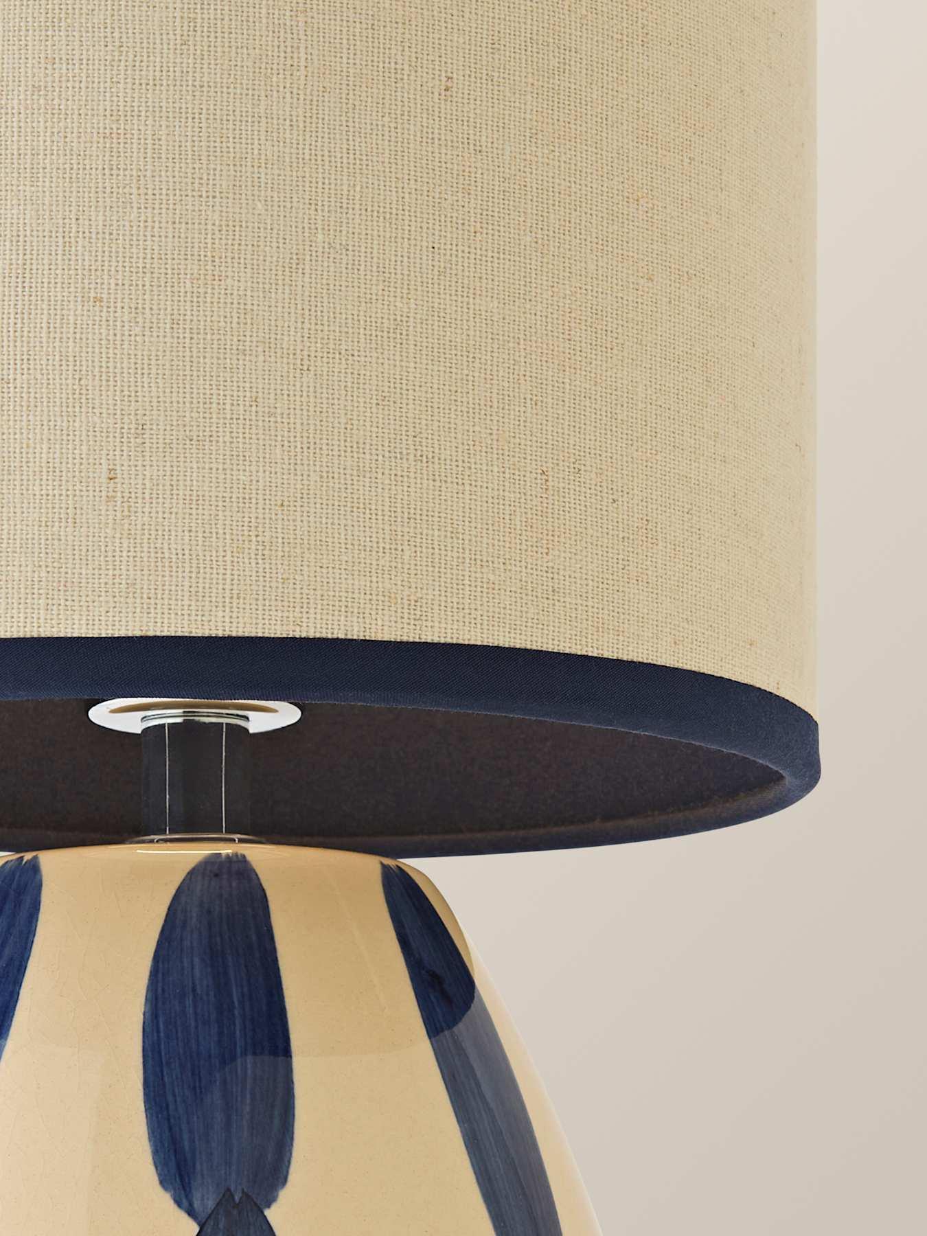 valuelights-brynn-natural-and-navy-ceramic-stripe-table-lampback