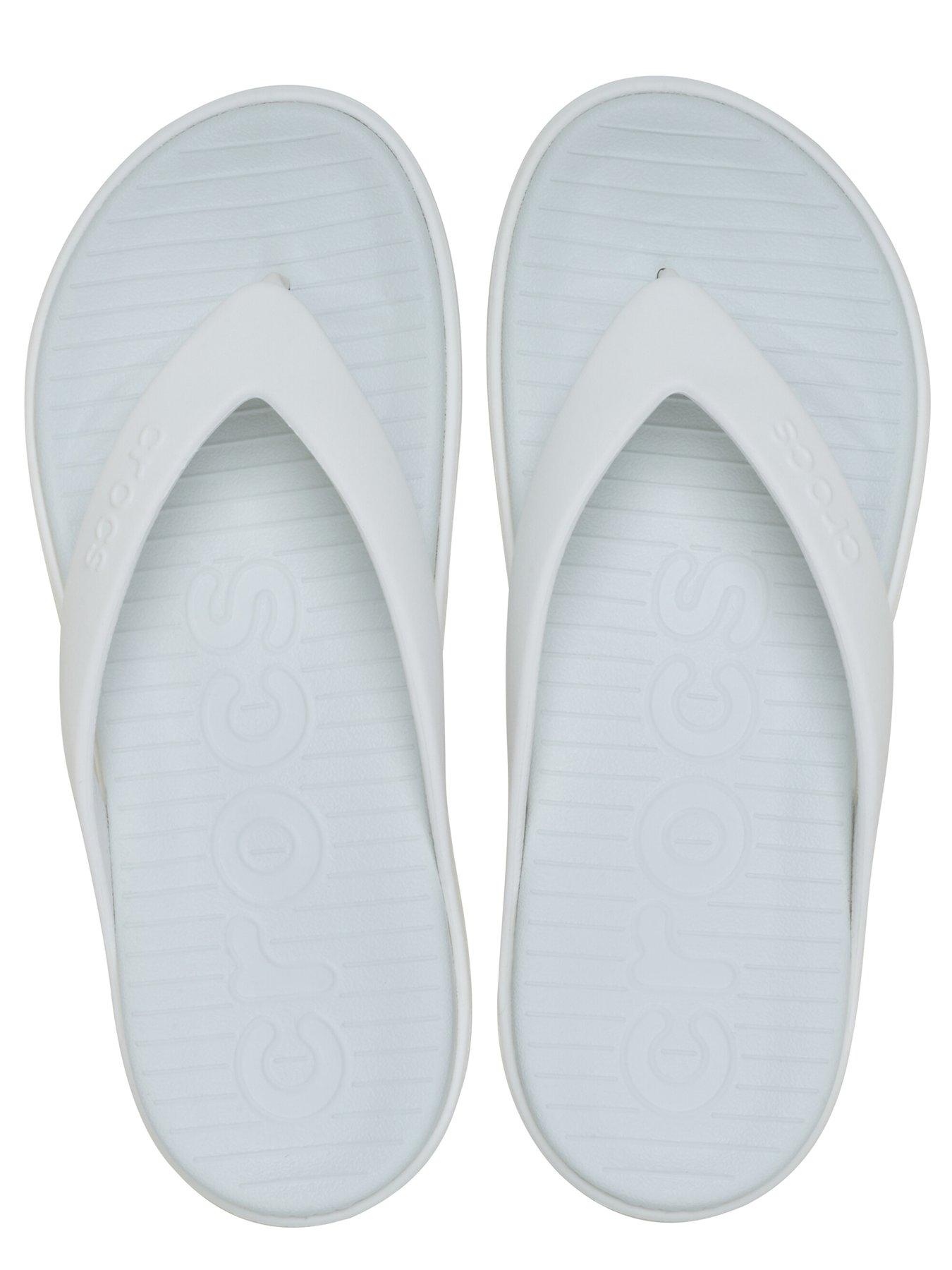Image 4 of 7 of Crocs Crocs Coast Flip Flop