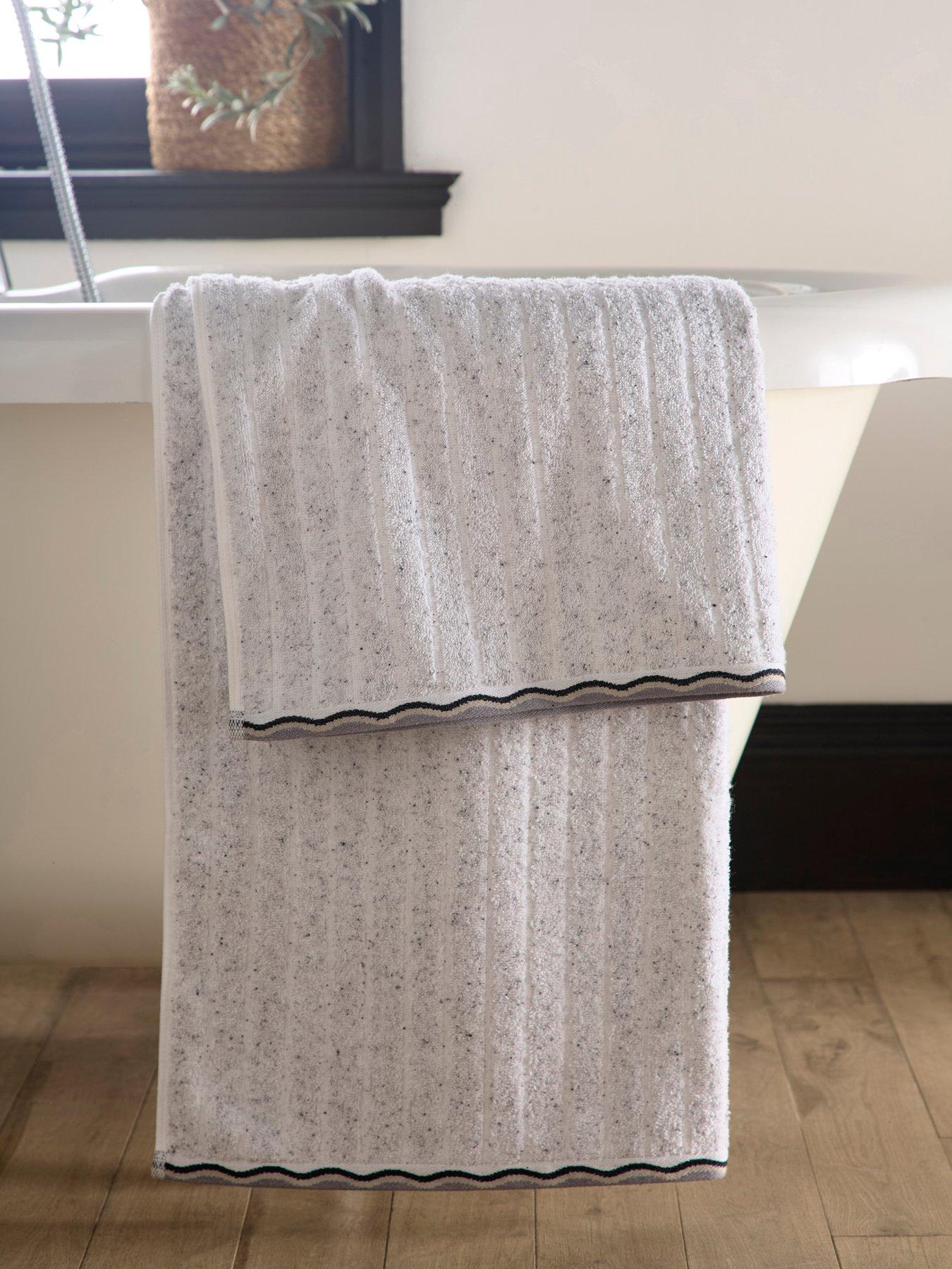 Image 1 of 4 of Fusion Speckle Rib Towel Collection White