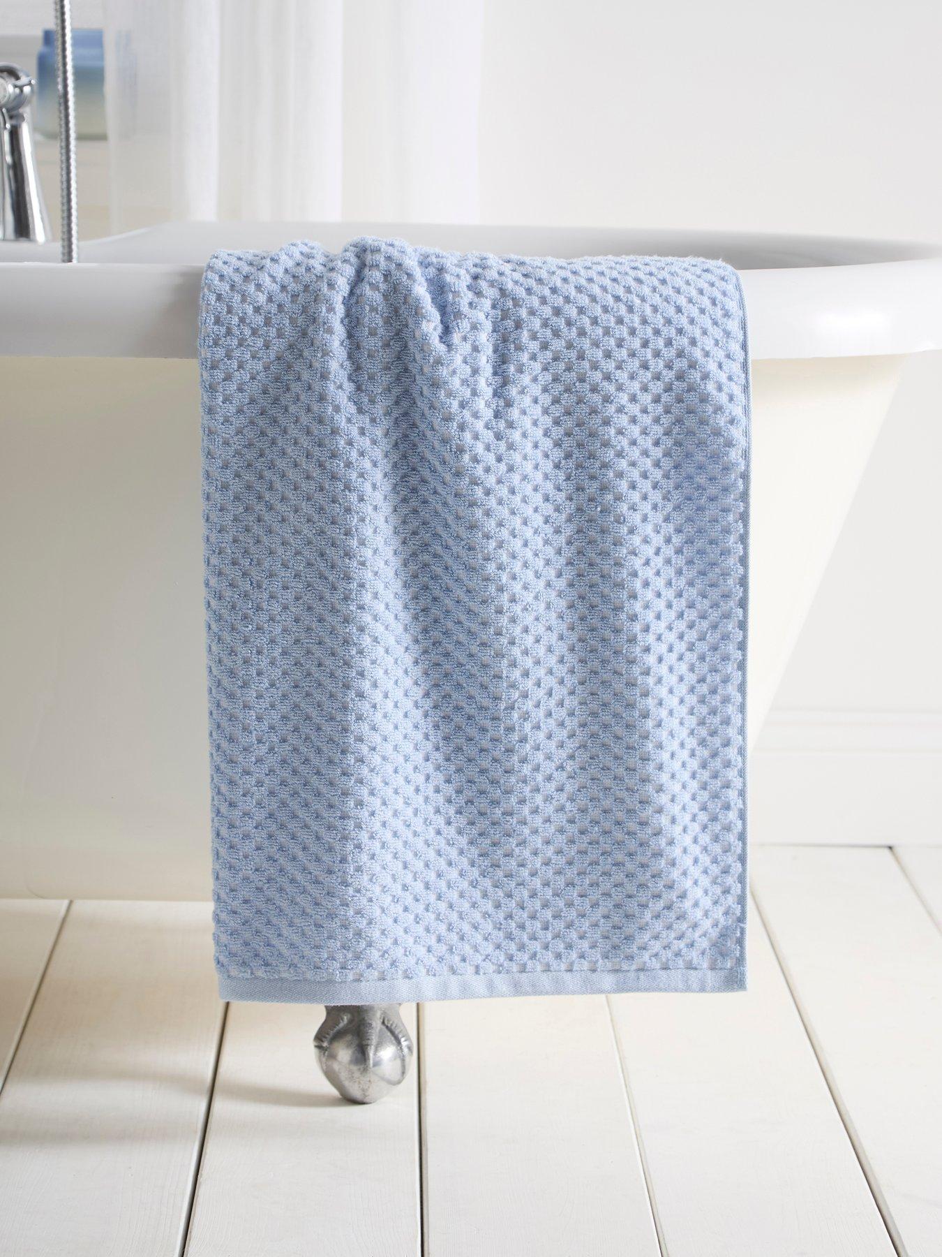 Dreams & Drapes Popcorn Check Towel Collection Blue