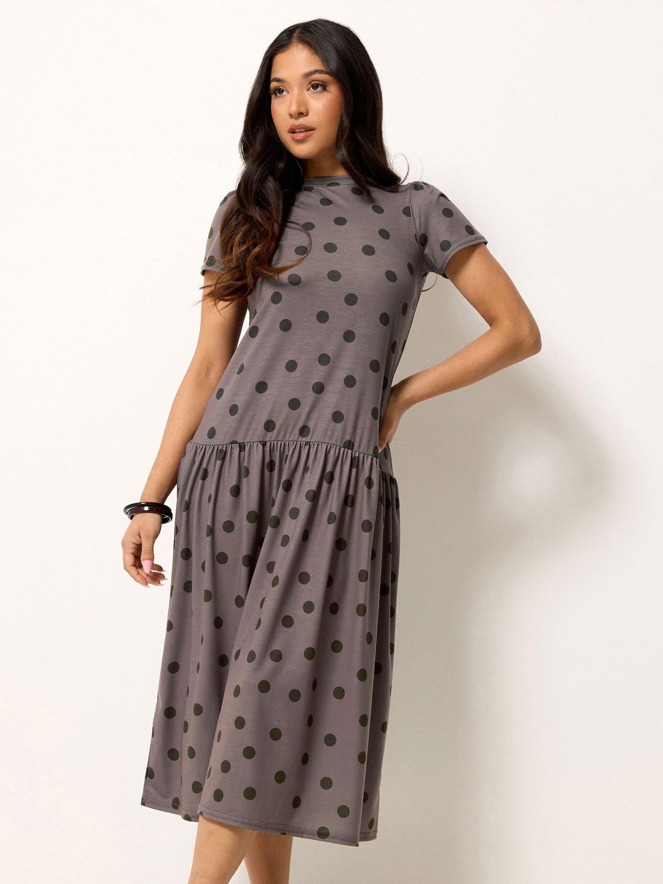 PixieGirl Petite Spot Print Drop Waist Midaxi Dress - Brown
