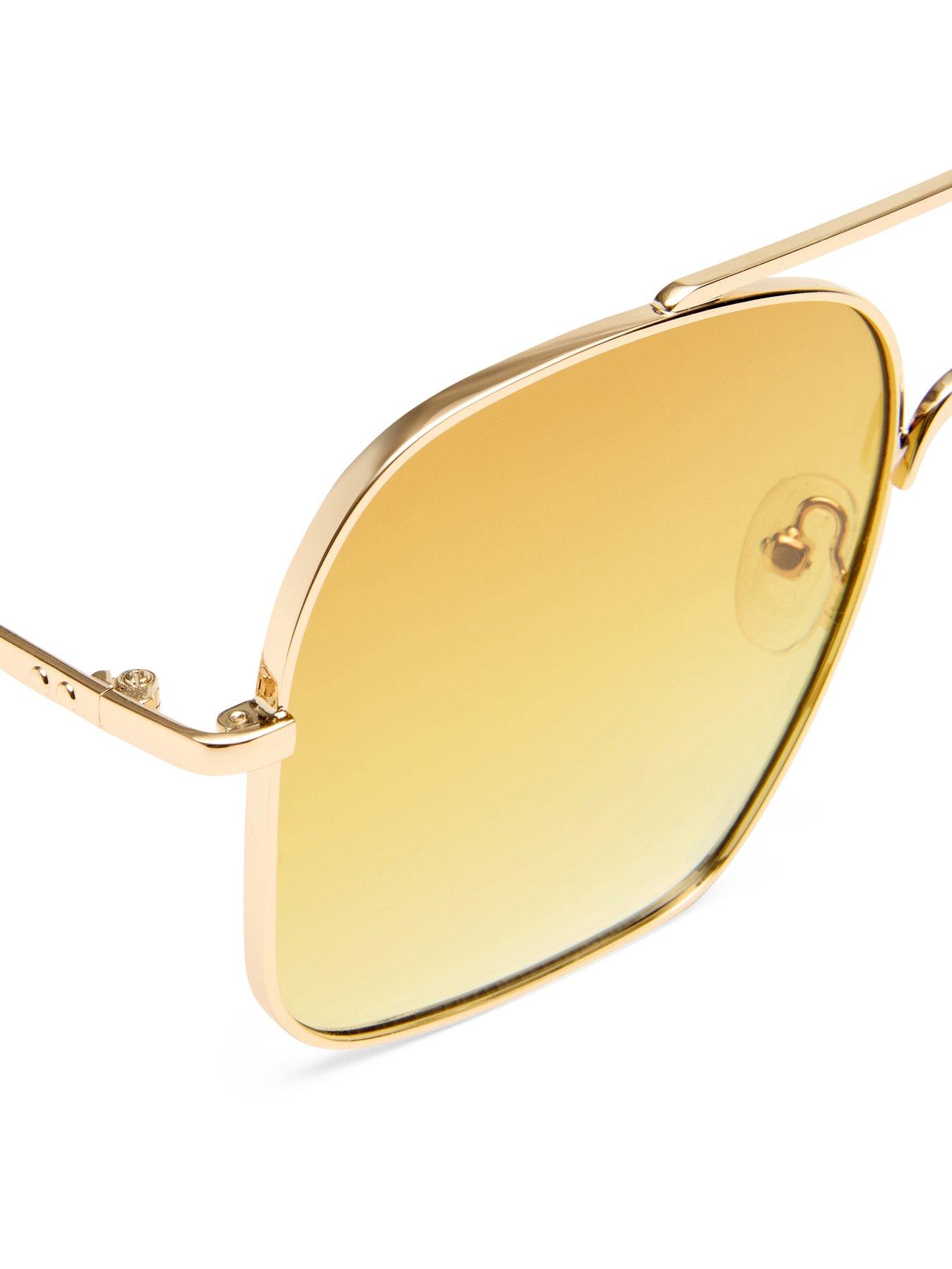 Image 4 of 4 of LE SPECS Womens Civelle Oversized Square Gradient Sunglasses - Gold
