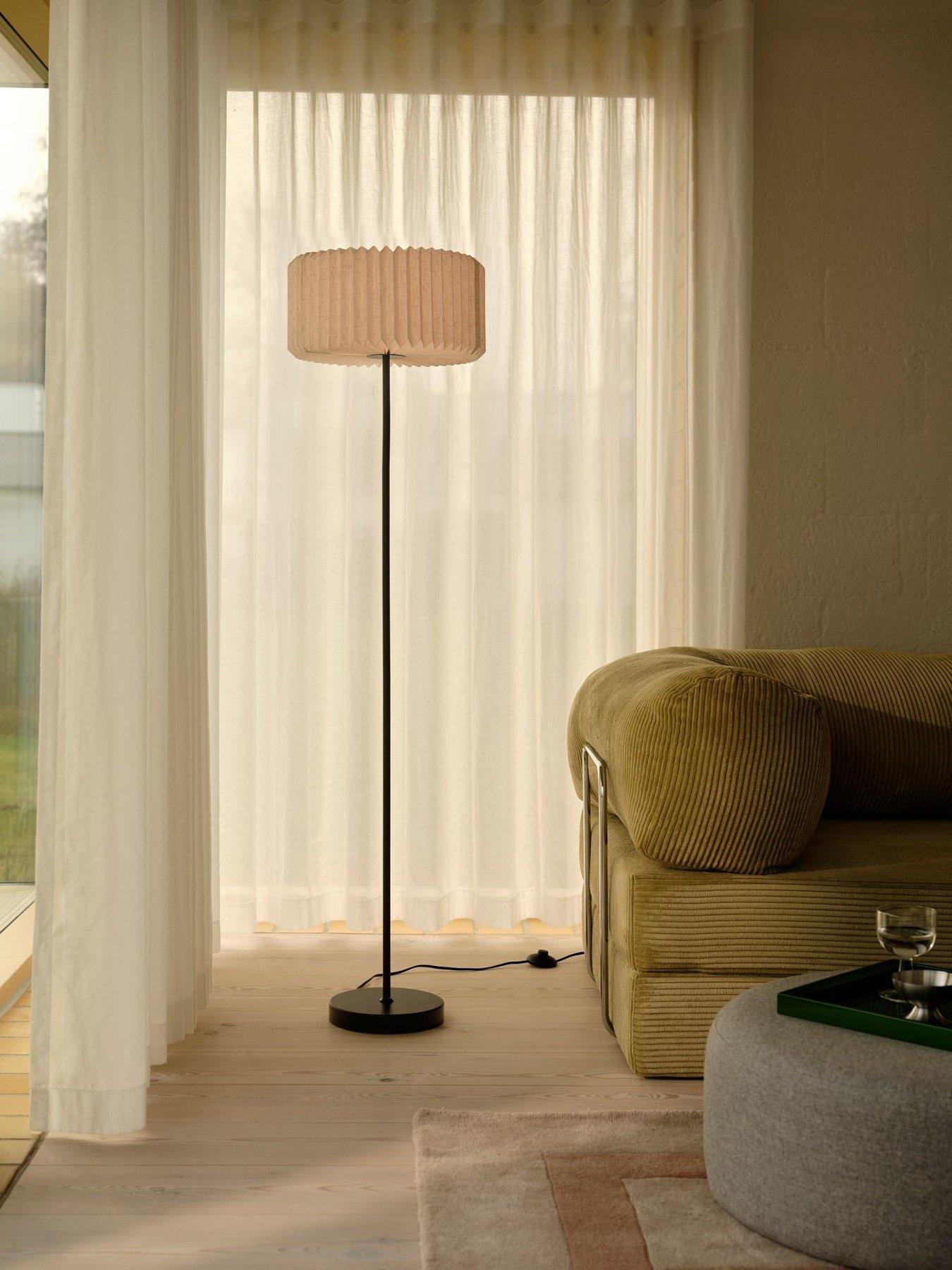 Nordlux Nordlux Vivienne Floor Lamp Black with Shade Paper and Linen Fabric