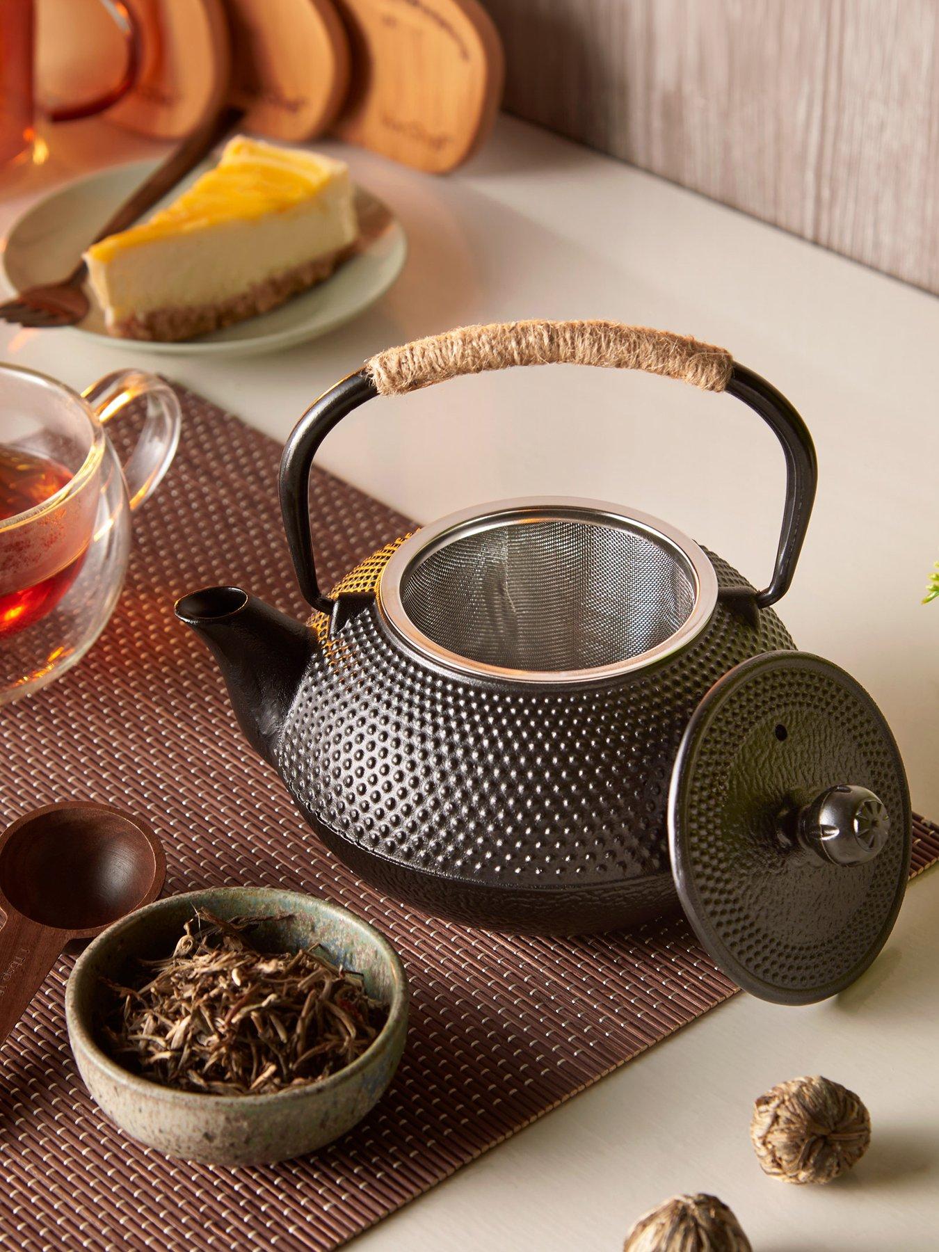 vonshef-japanese-cast-iron-teapotfront