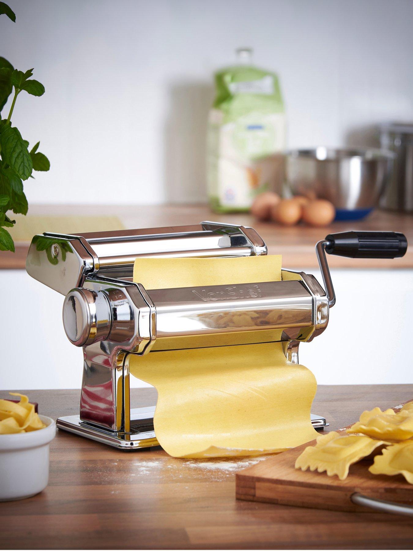 vonshef-manual-pasta-maker-machinefront