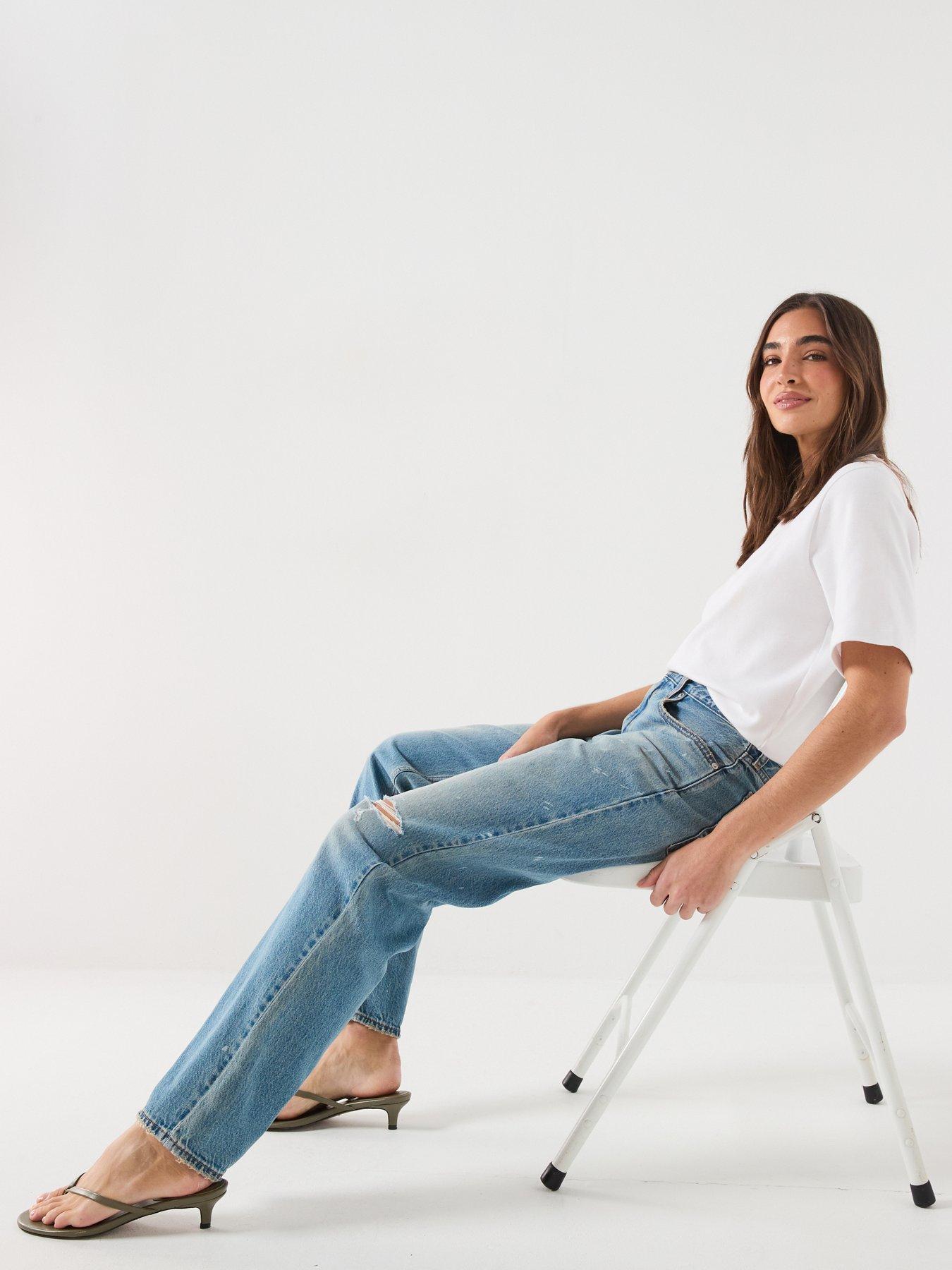Image 4 of 6 of Levi's Loose Tapered Jeans - Blue