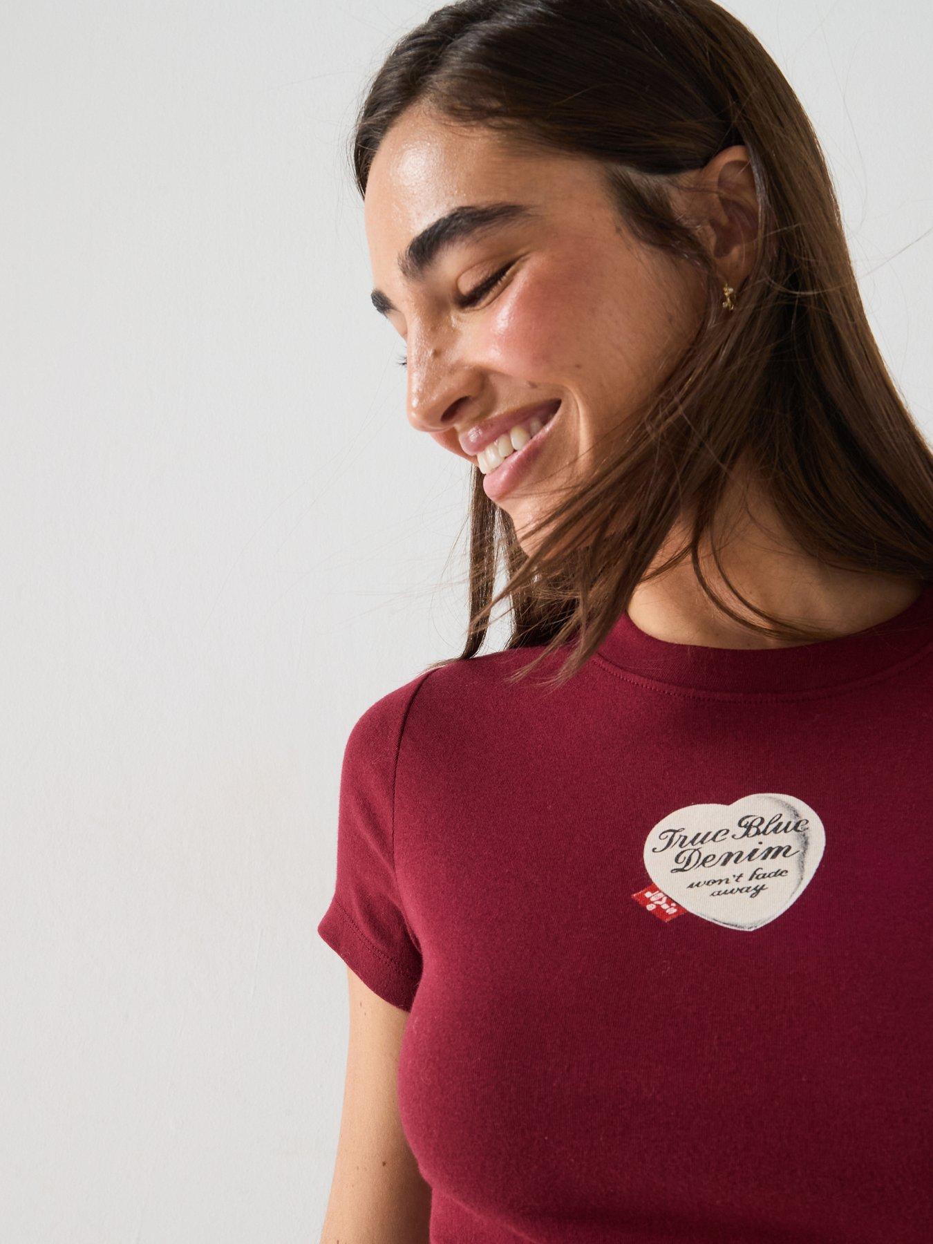 Image 4 of 6 of Levi's Graphic Essential Baby Tee - Warm Cabernet Red
