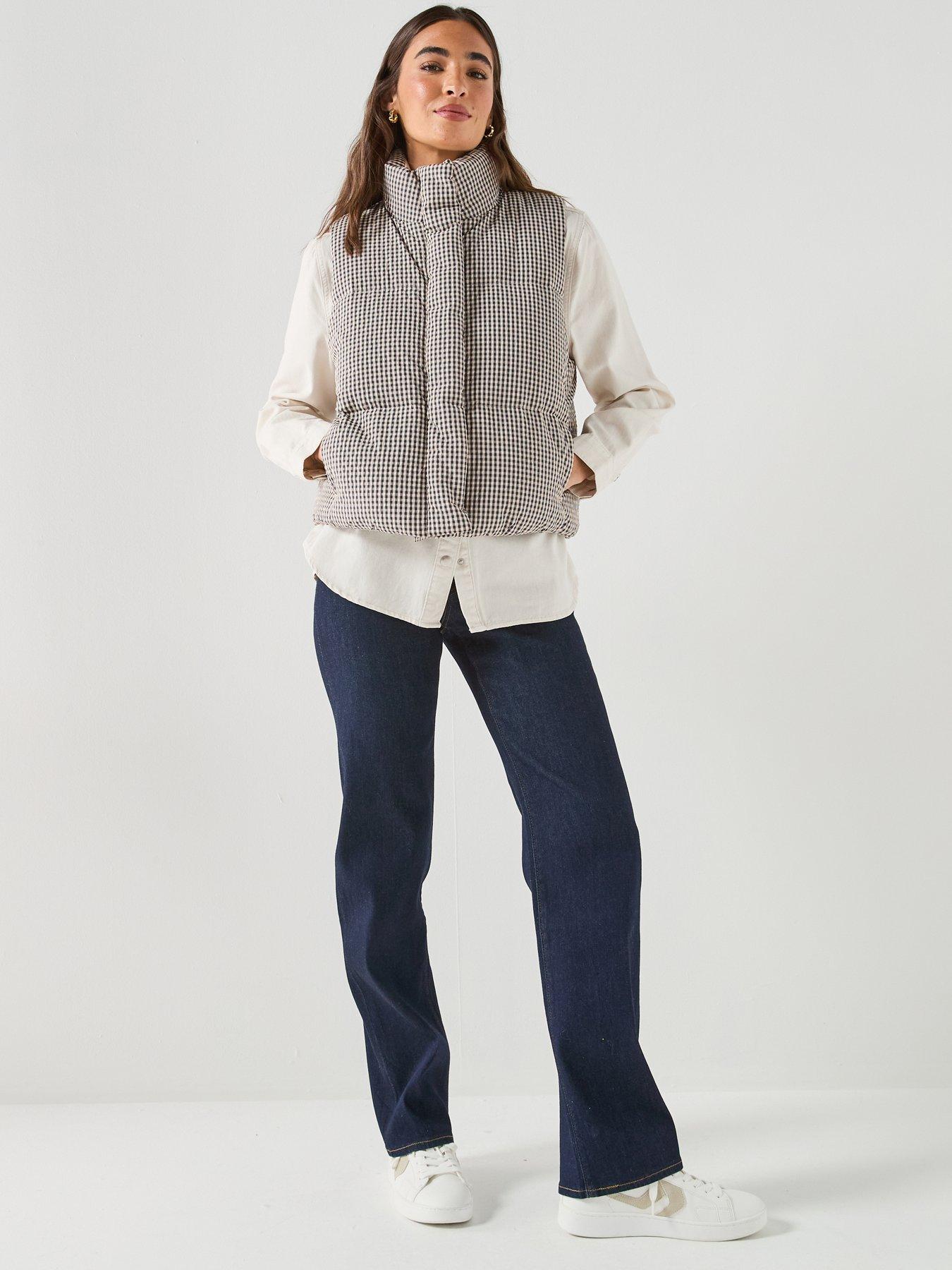 Image 3 of 6 of Levi's Tate Bubble Puffer Vest Gilet - Grey