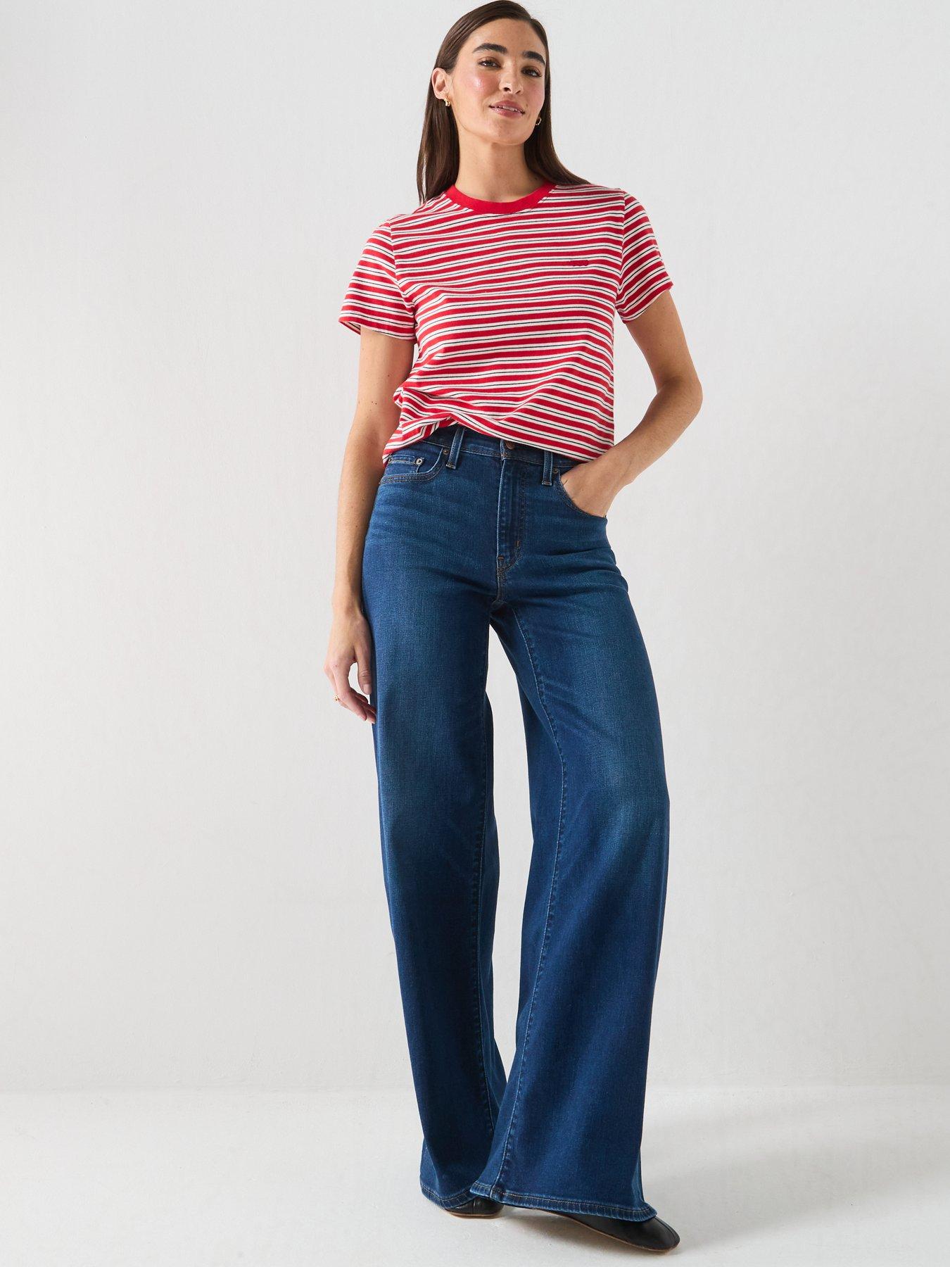 Image 3 of 5 of Levi's Favorite Cotton Tee Hm