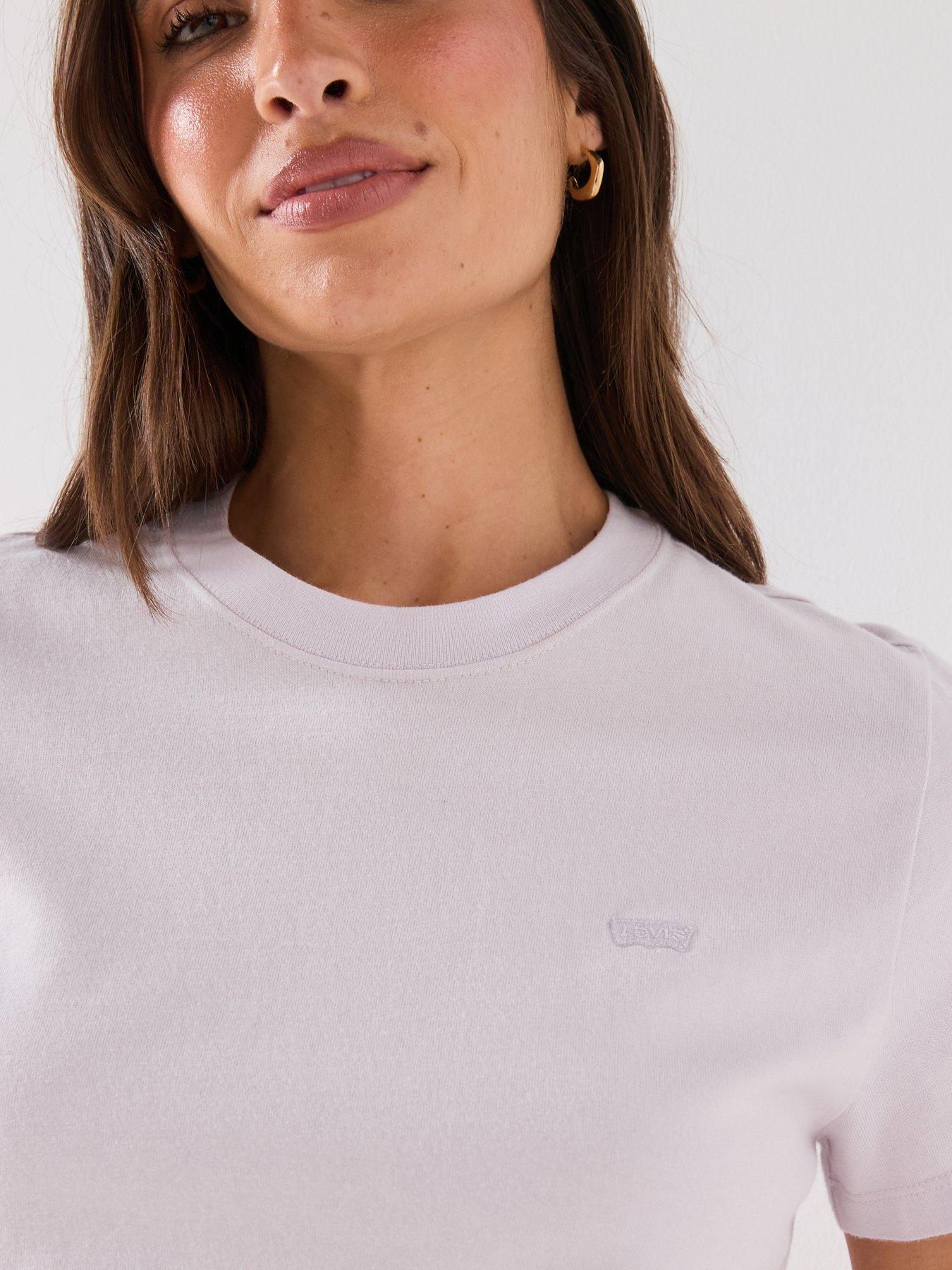 Image 4 of 5 of Levi's Favorite Cotton Tee Hm