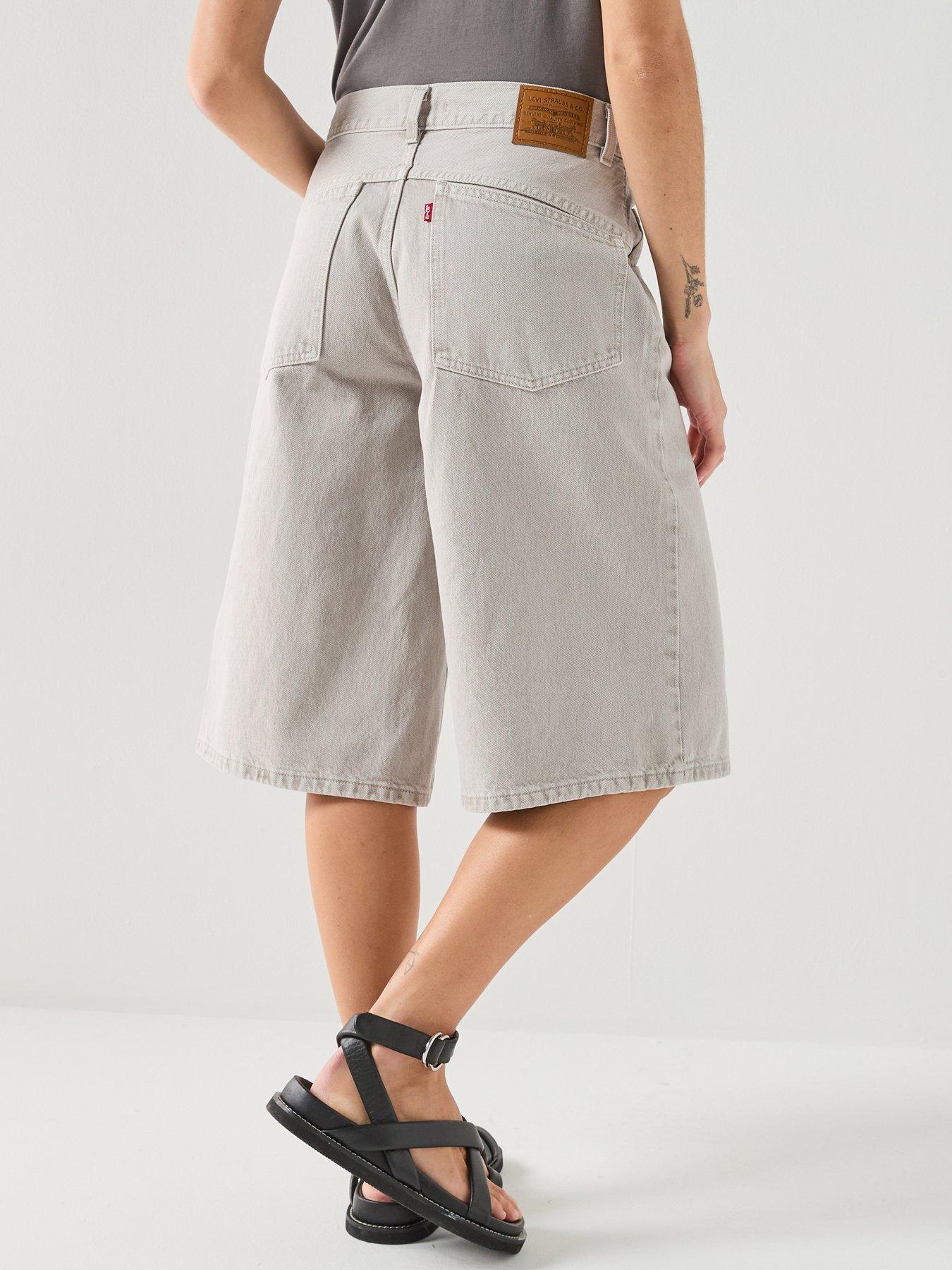 Image 2 of 6 of Levi's Super Baggy Jorts - Blue