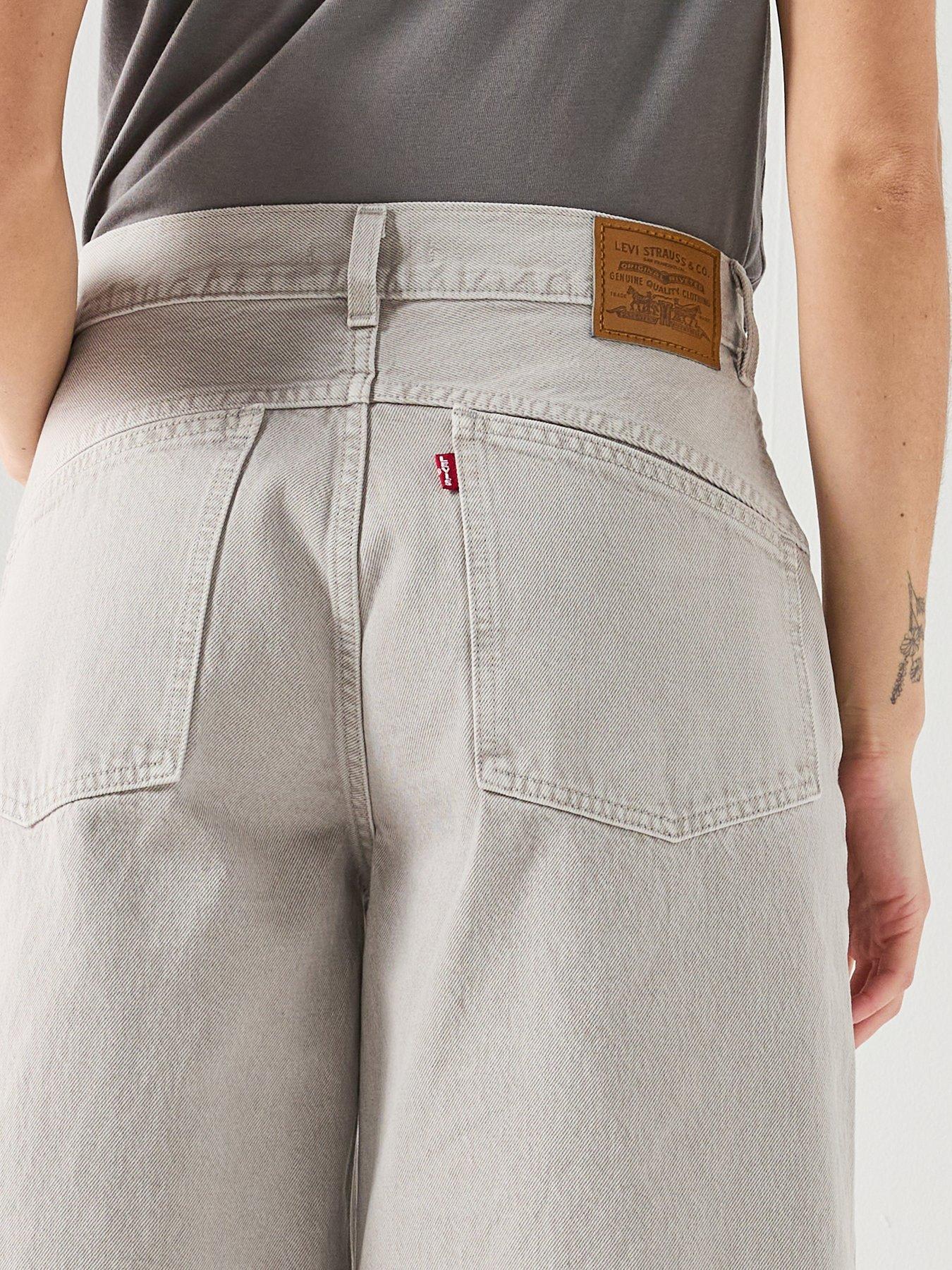 Image 4 of 6 of Levi's Super Baggy Jorts - Blue