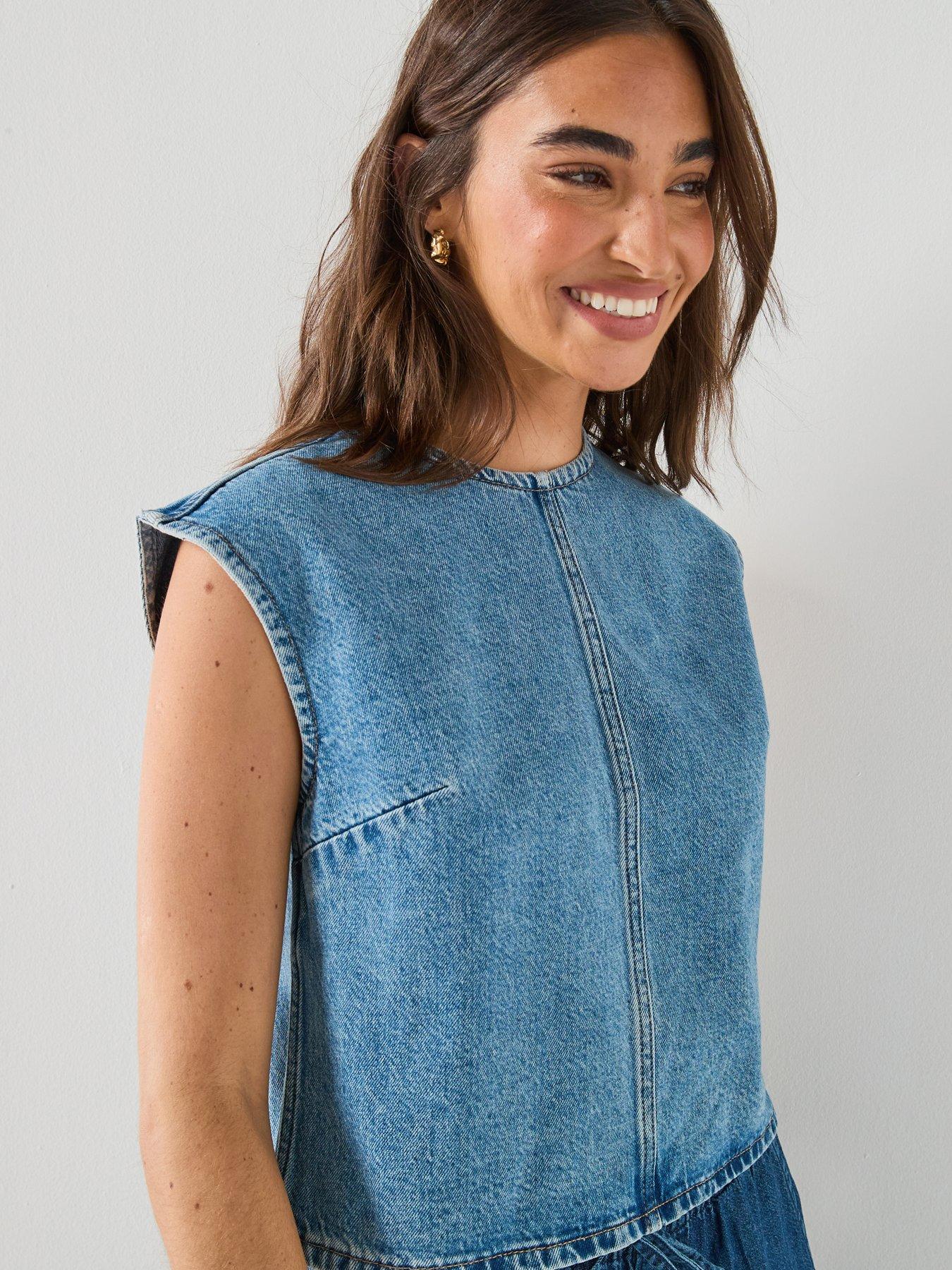 Levi's Denim Sleevelass T-Shirt - Blue