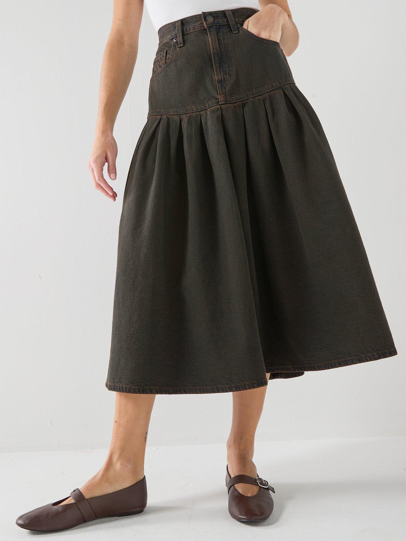 Levi's Yoked Pleated Skirt