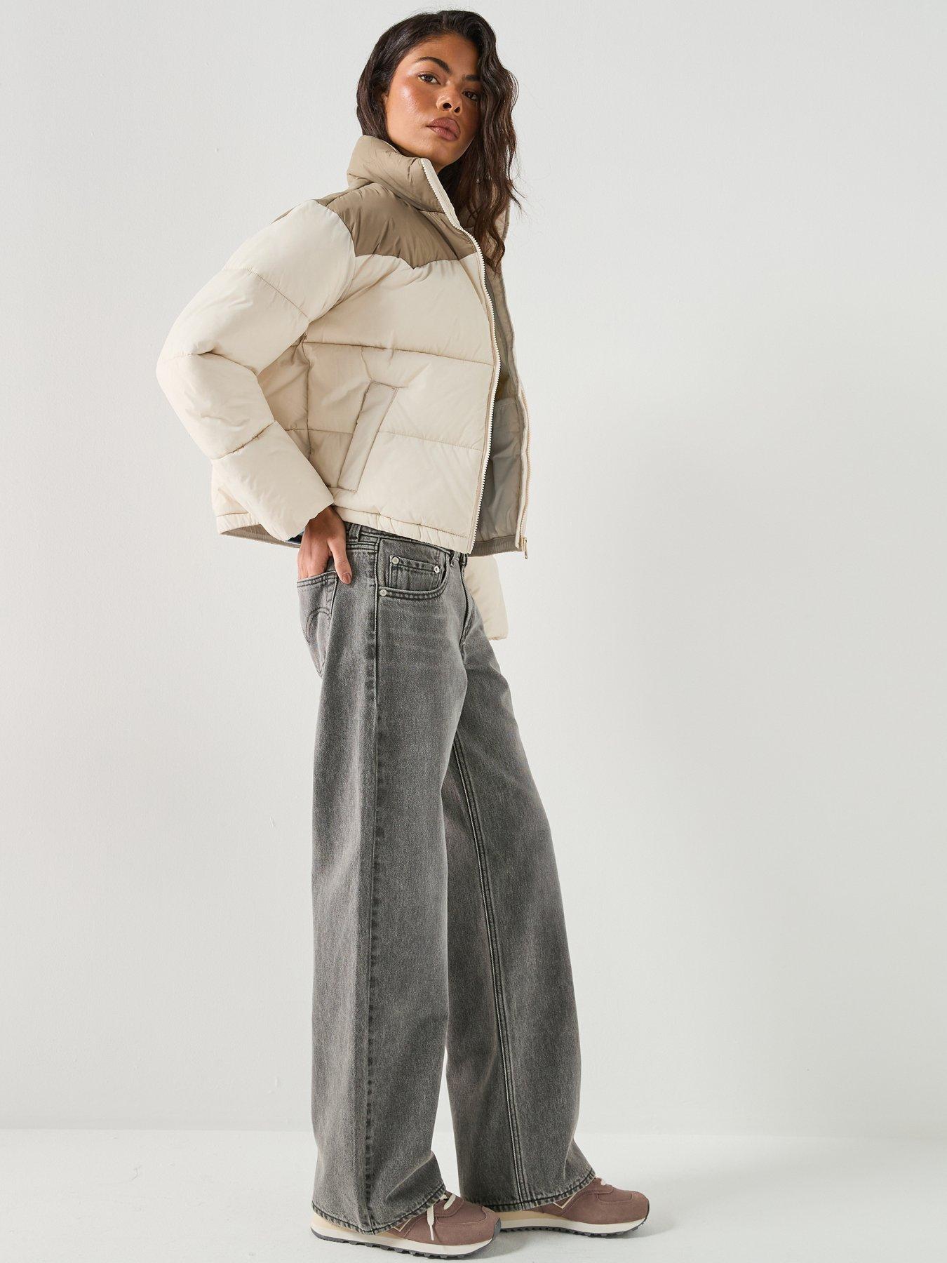 Image 4 of 6 of Levi's Palmer Puffer Jacket - Beige