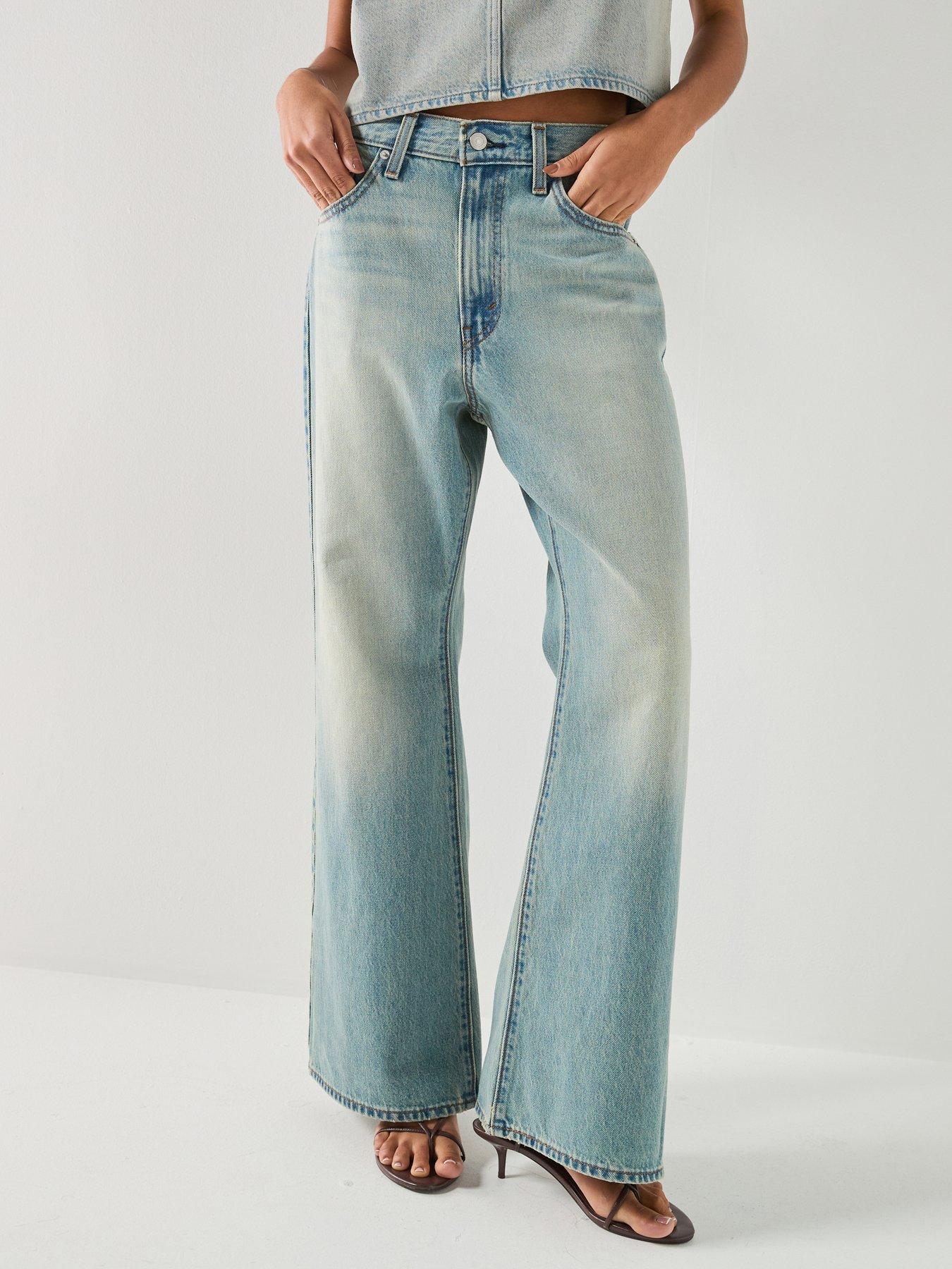 Image 1 of 6 of Levi's Cinch Flare