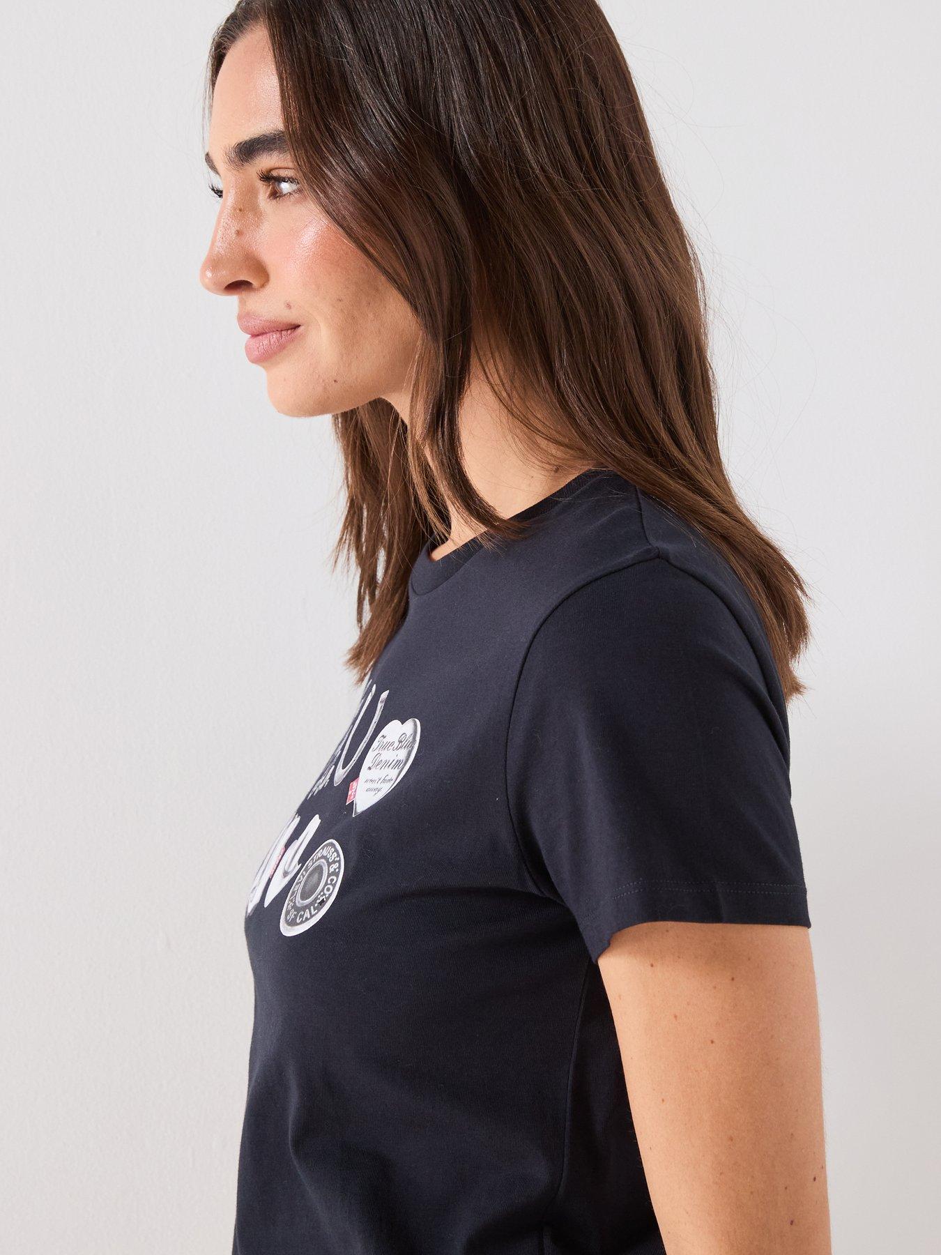 Image 6 of 6 of Levi's The Perfect Tee