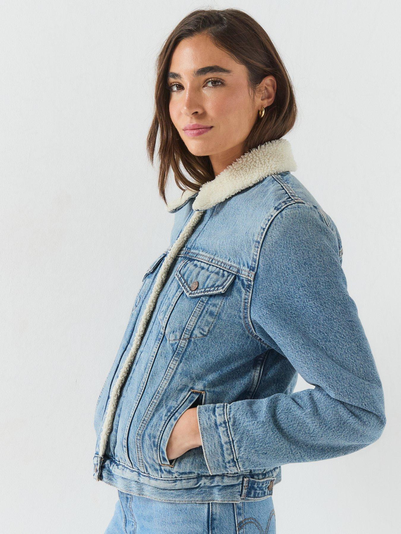 Image 6 of 6 of Levi's Original Sherpa Trucker