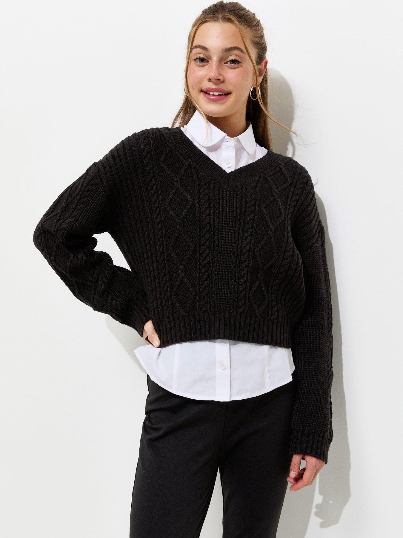 New Look 915 Girls V-Neck Cable Knit Jumper - Black