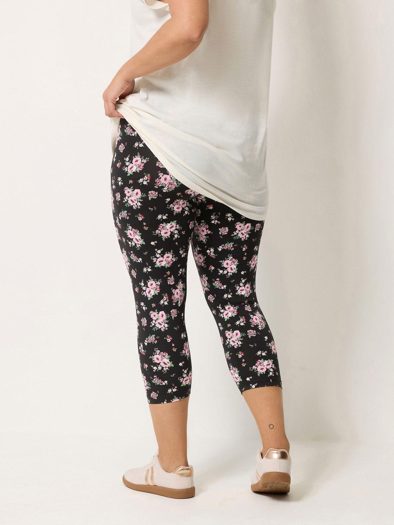 Image 2 of 4 of Yours Curve 2 Pack Crop Leggings - Black