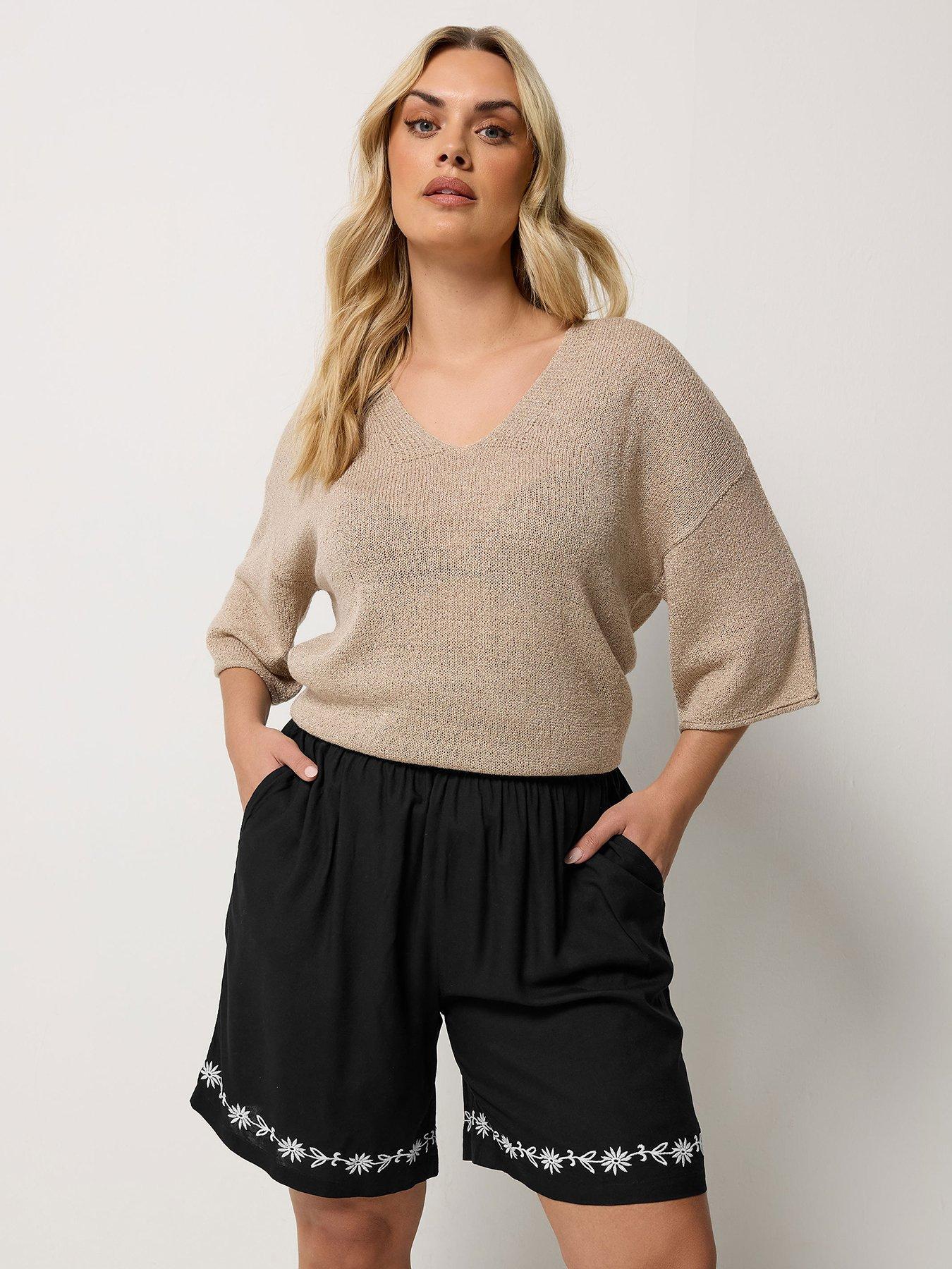 Yours Curve Embroidered Hem Short - Black