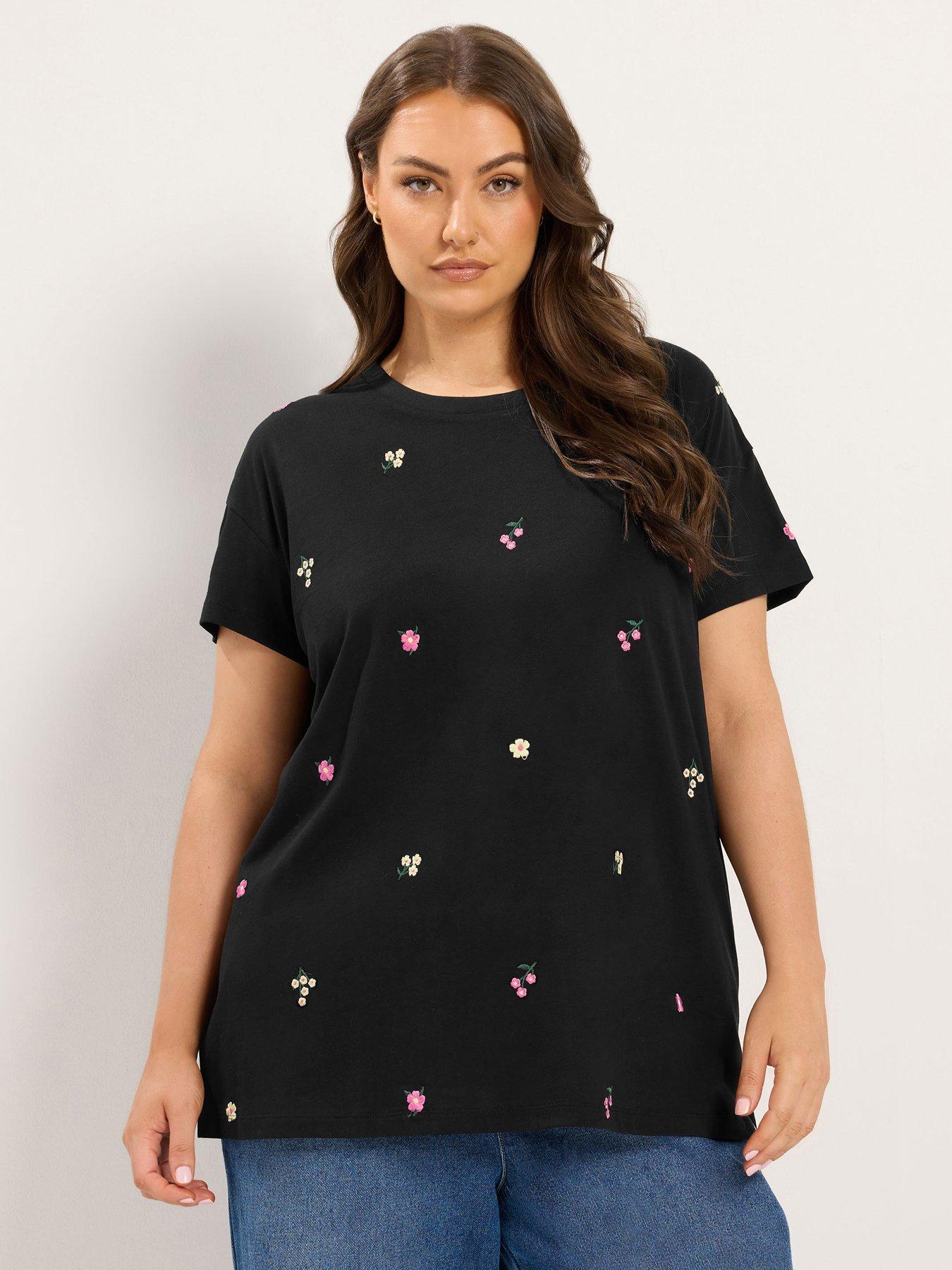 Image 1 of 4 of Yours Curve Embroidered Blossom T-Shirt - Black