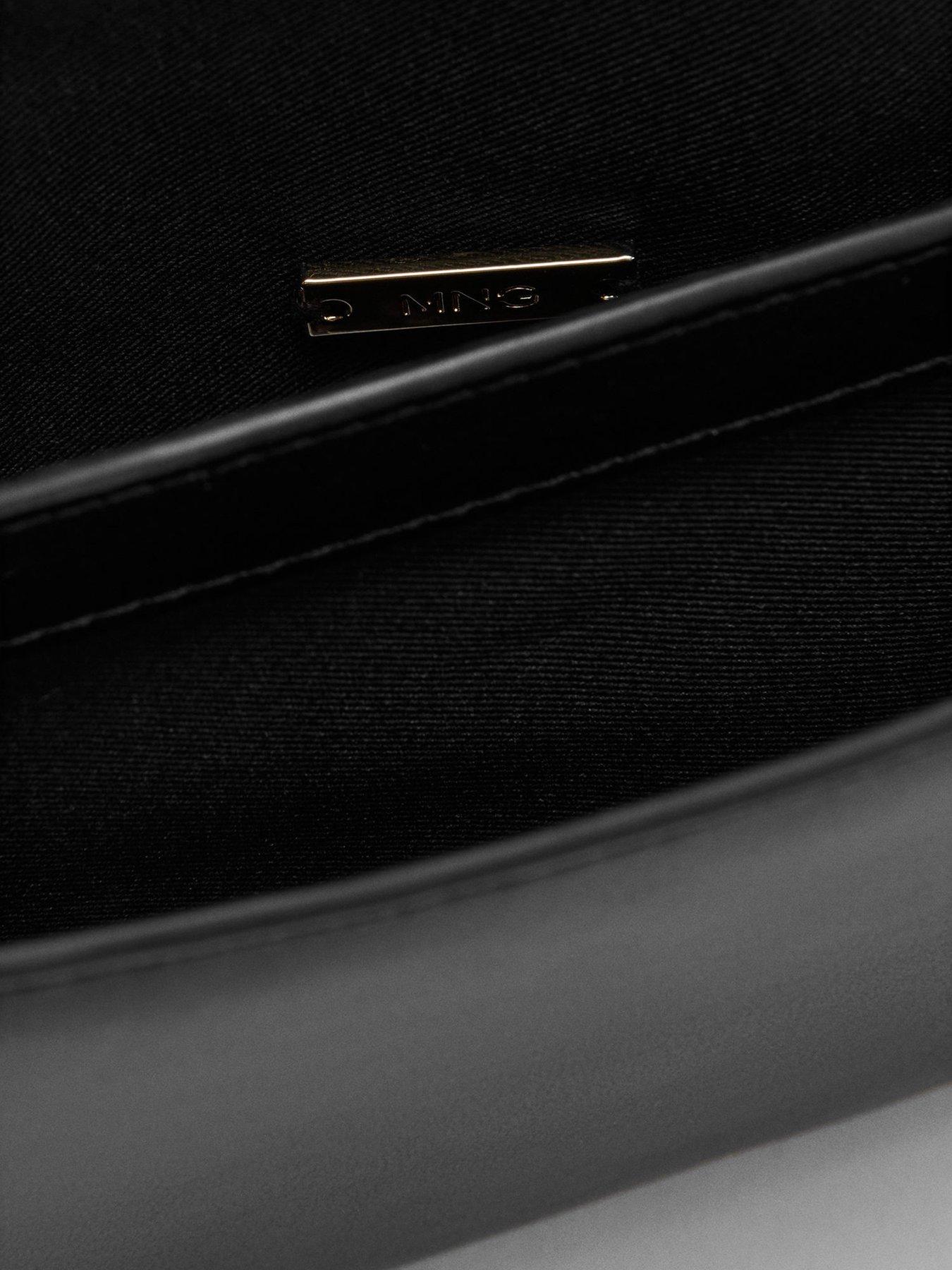 Image 5 of 5 of Mango Gold Chain Shoulder Bag - Black