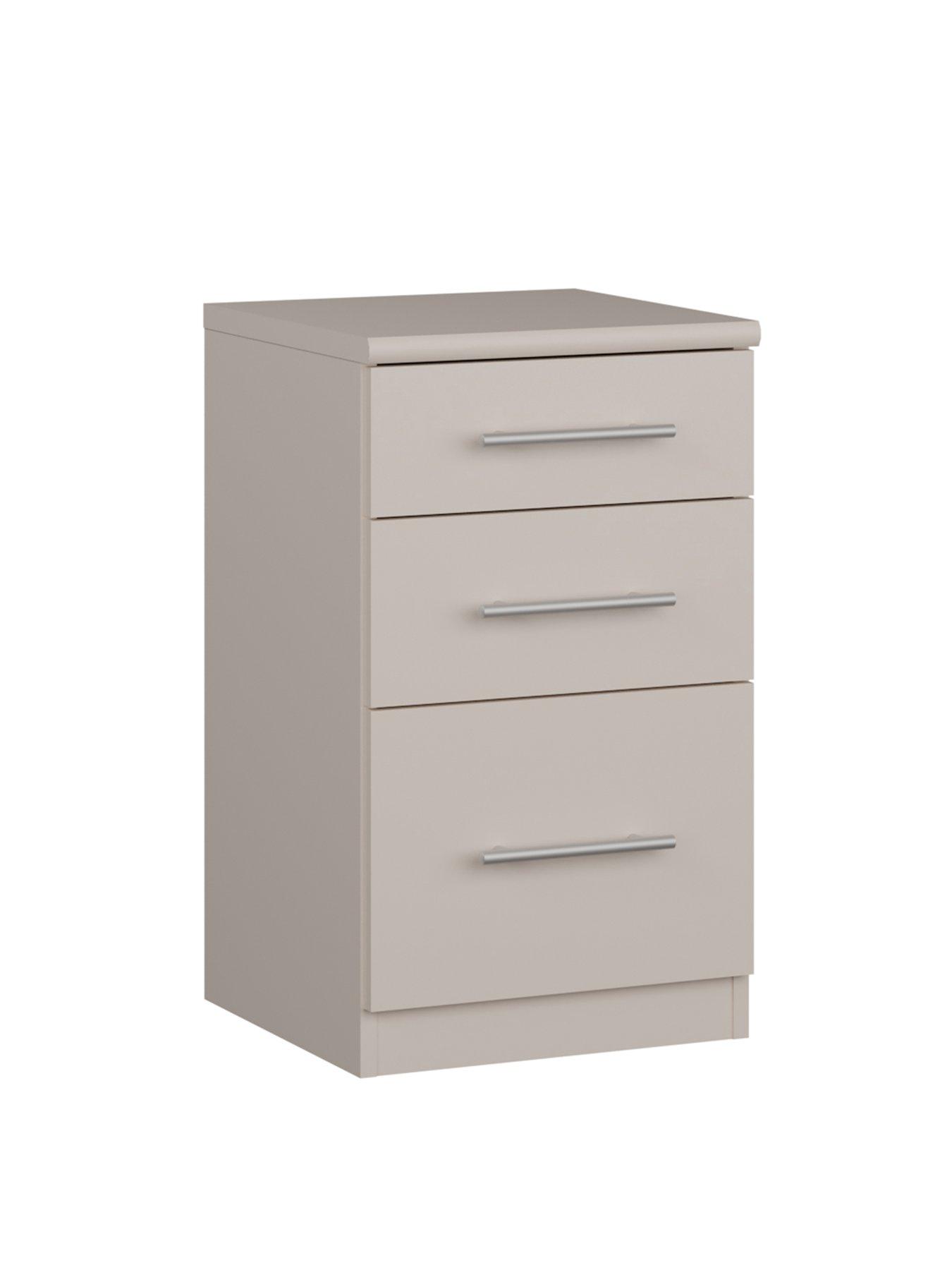 Image 3 of 6 of The Very Collection Prague Pack 3 (bedside, 4+2, 4 Dr Robe) - FSC&reg; Certified
