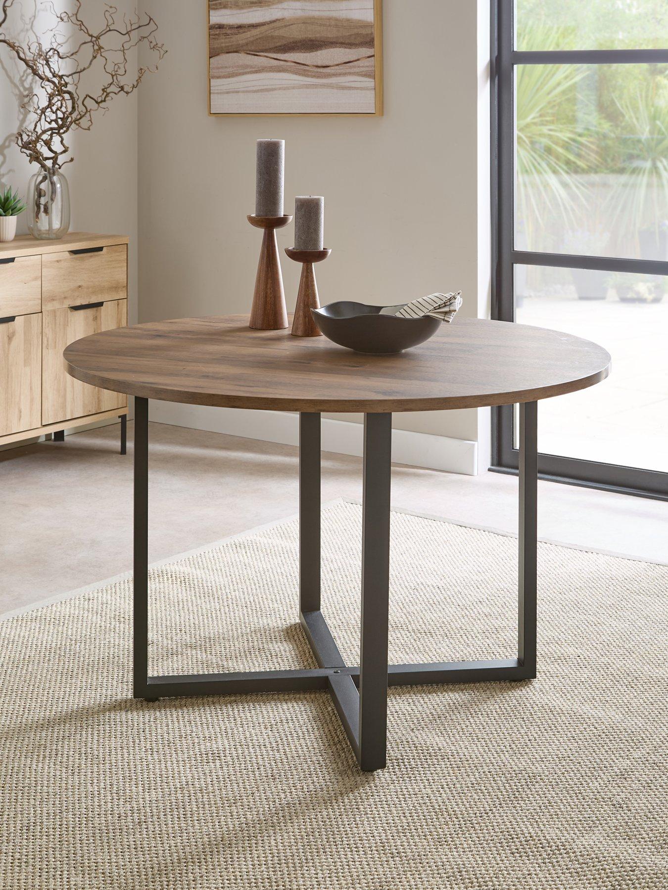 The Very Collection Harlem Mid Oak Round Dining Table - FSC® Certified