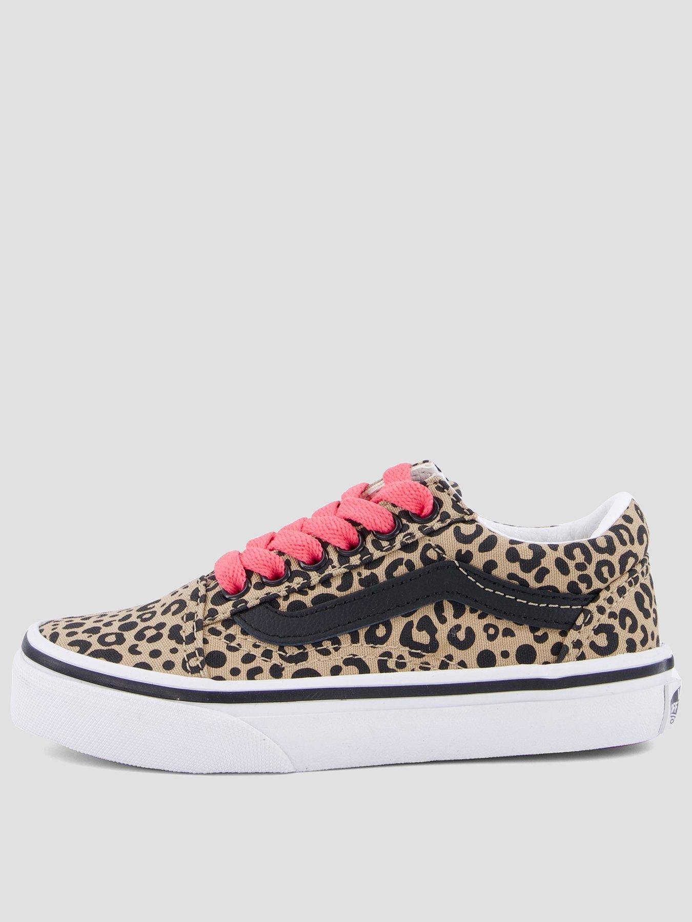 Image 1 of 7 of Vans Kids Old Skool Trainer - Beige