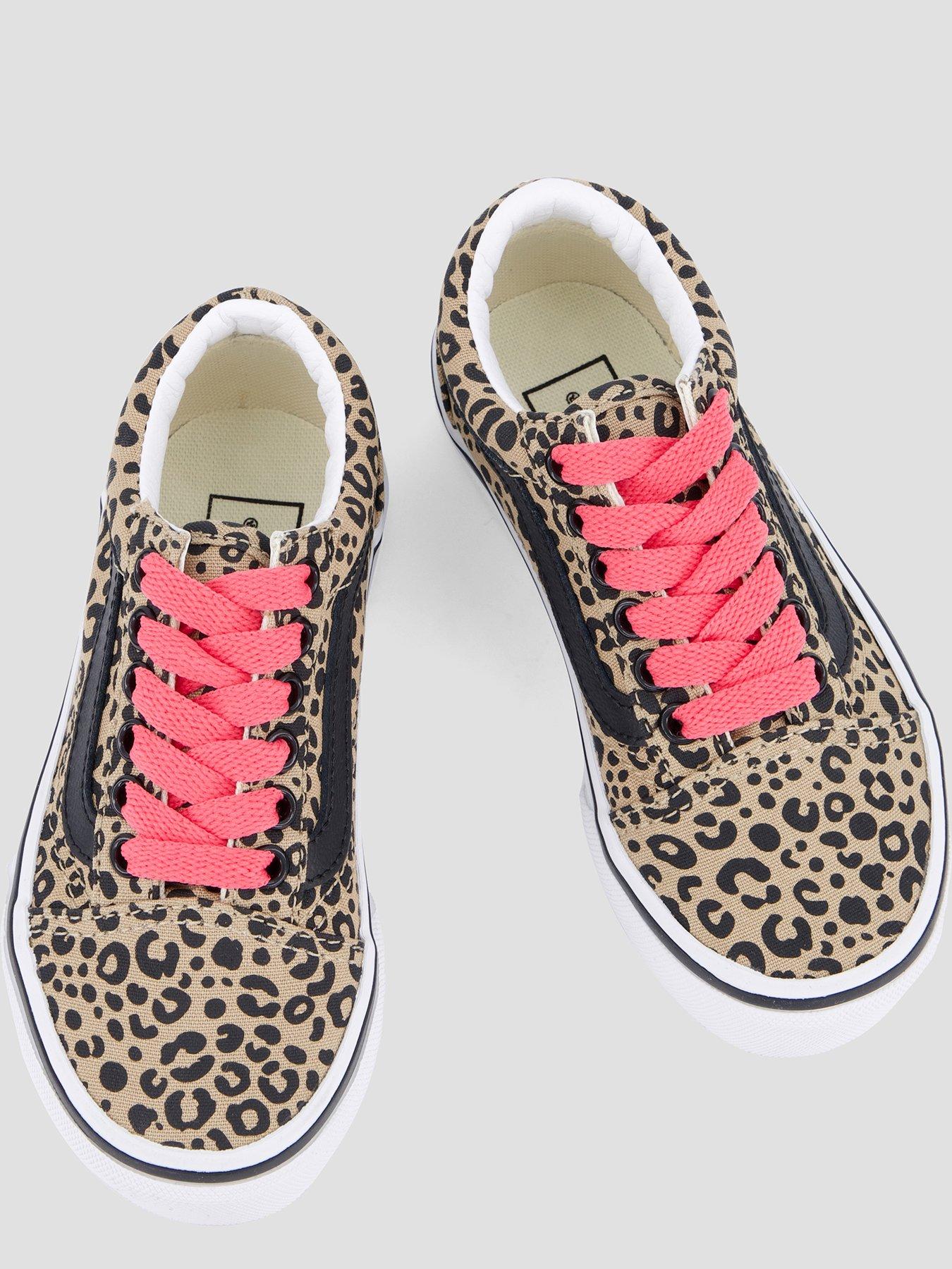 Image 3 of 7 of Vans Kids Old Skool Trainer - Beige