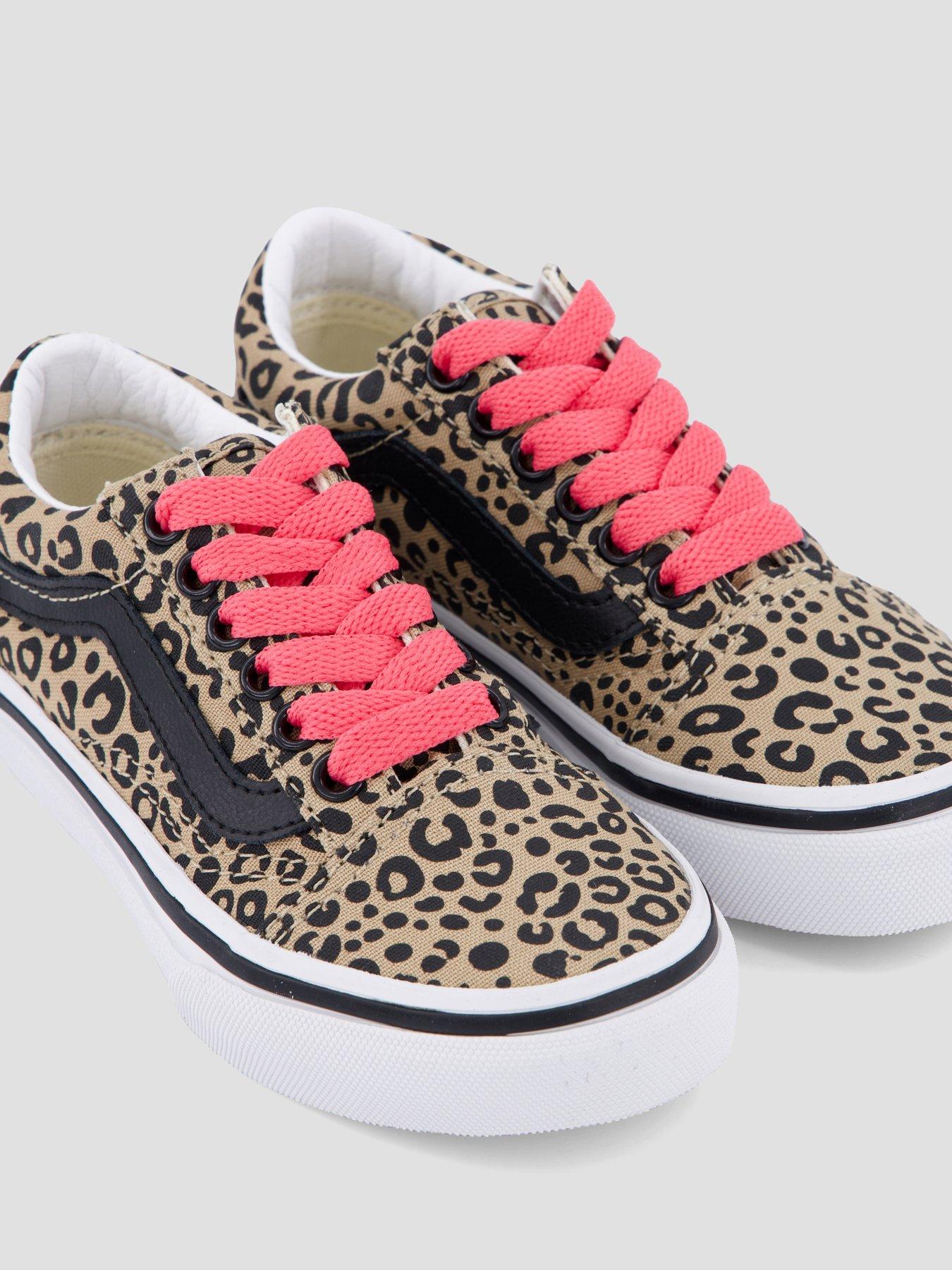 Image 5 of 7 of Vans Kids Old Skool Trainer - Beige