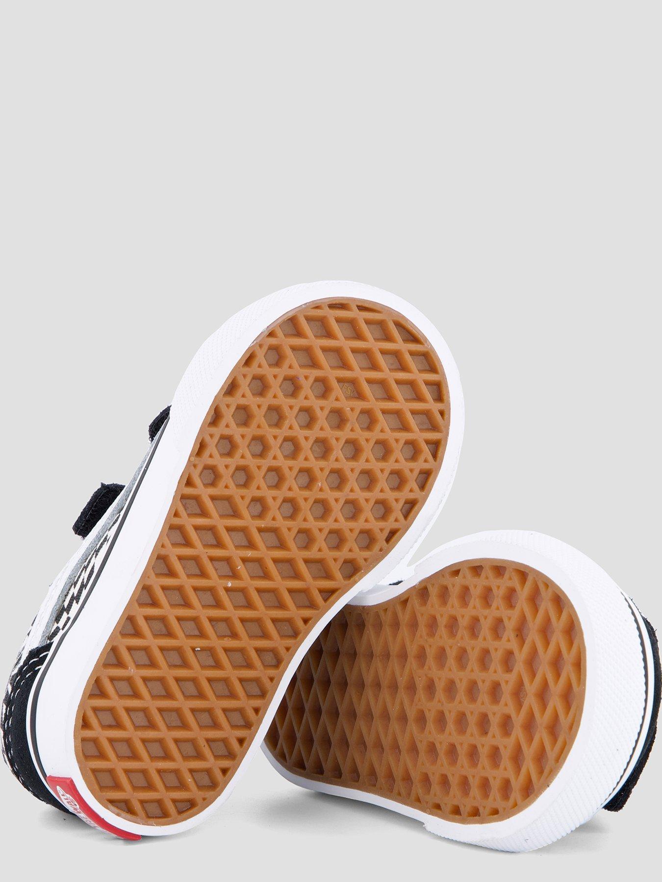 Image 4 of 7 of Vans Toddler Old Skool Trainer - Black