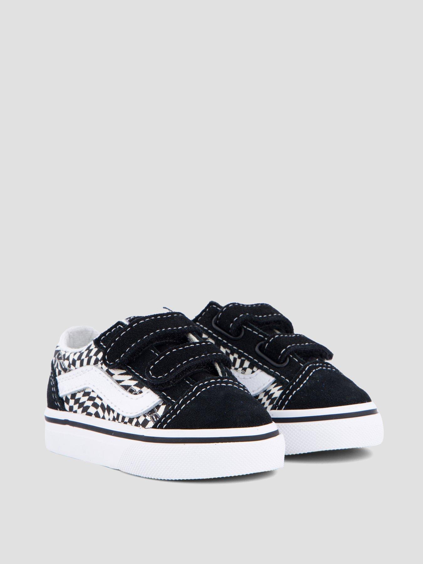 Image 6 of 7 of Vans Toddler Old Skool Trainer - Black