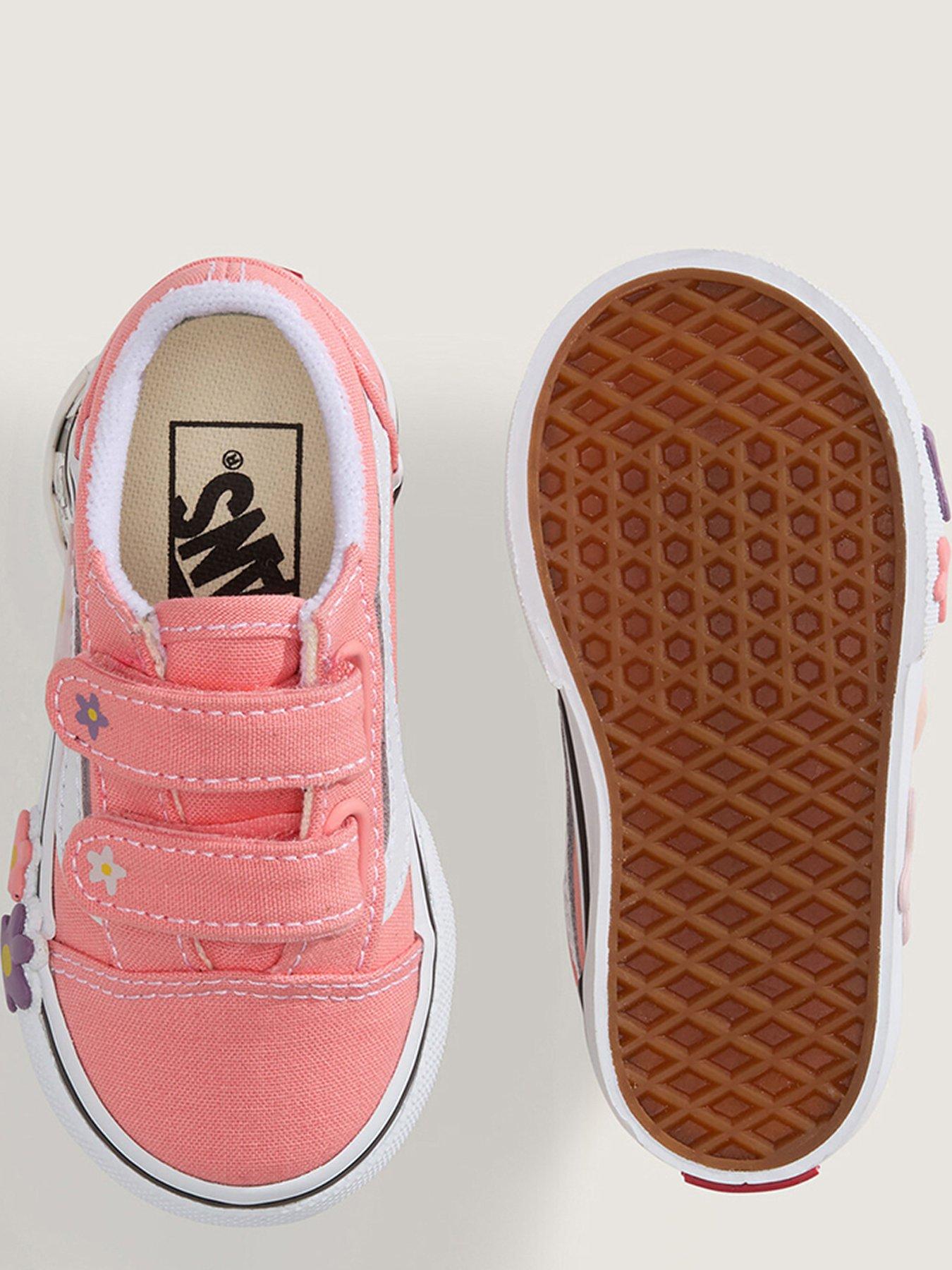 Image 4 of 4 of Vans Toddler Old Skool V Flower Trainers - Pink