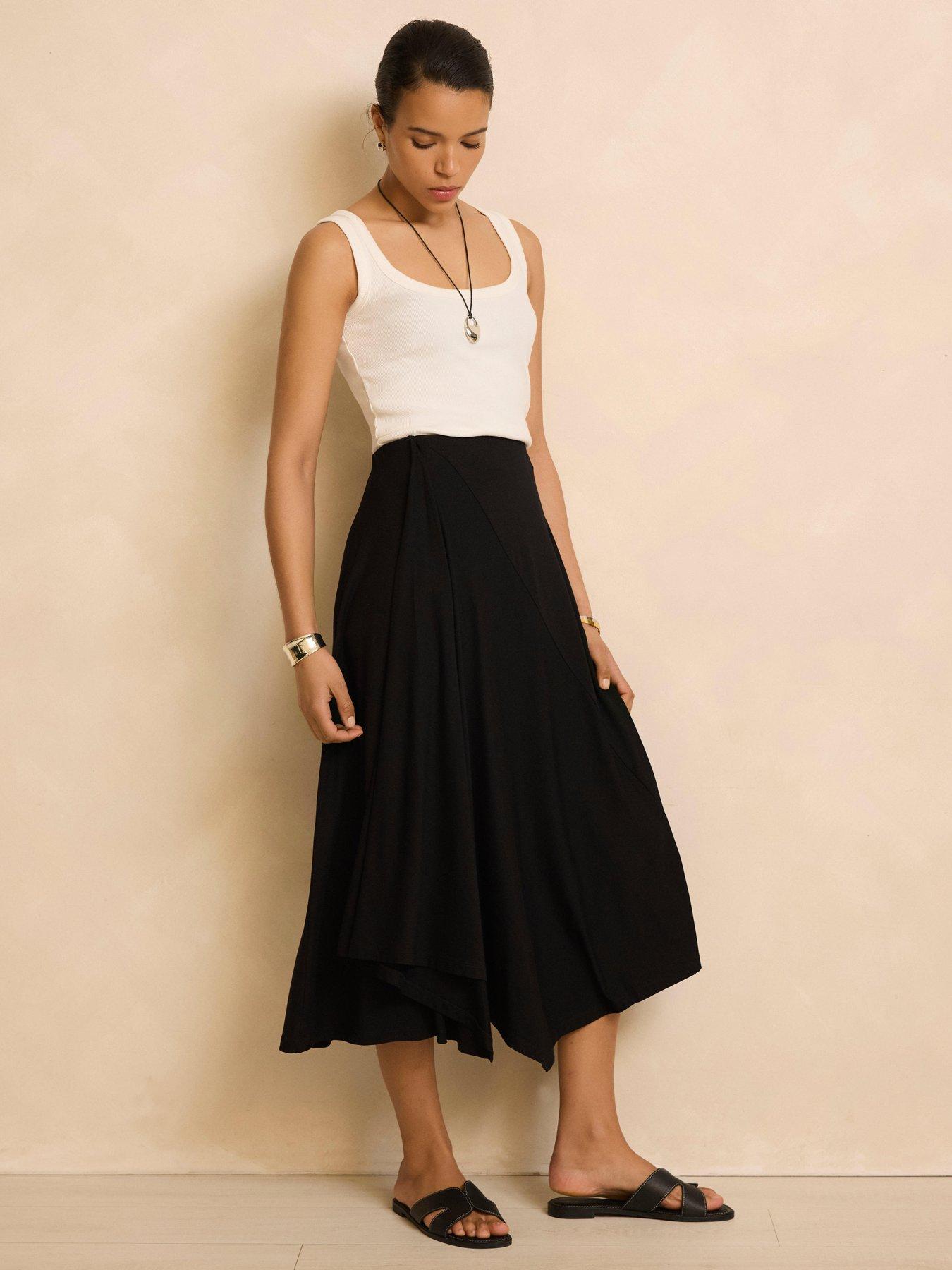 mint-velvet-black-jersey-asymmetric-skirtoutfit