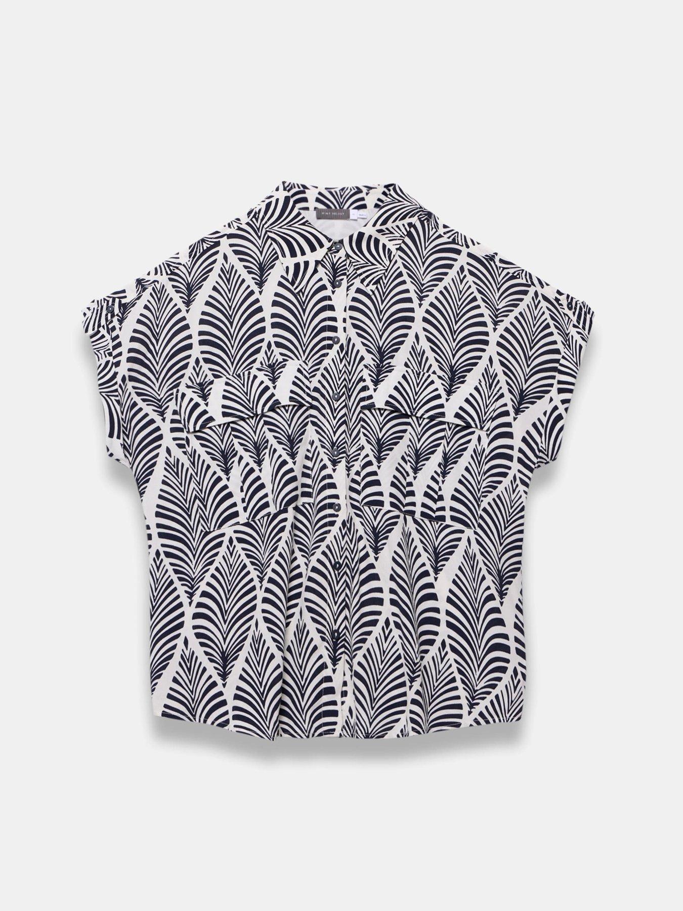 mint-velvet-blue-leaf-print-resort-shirtdetail
