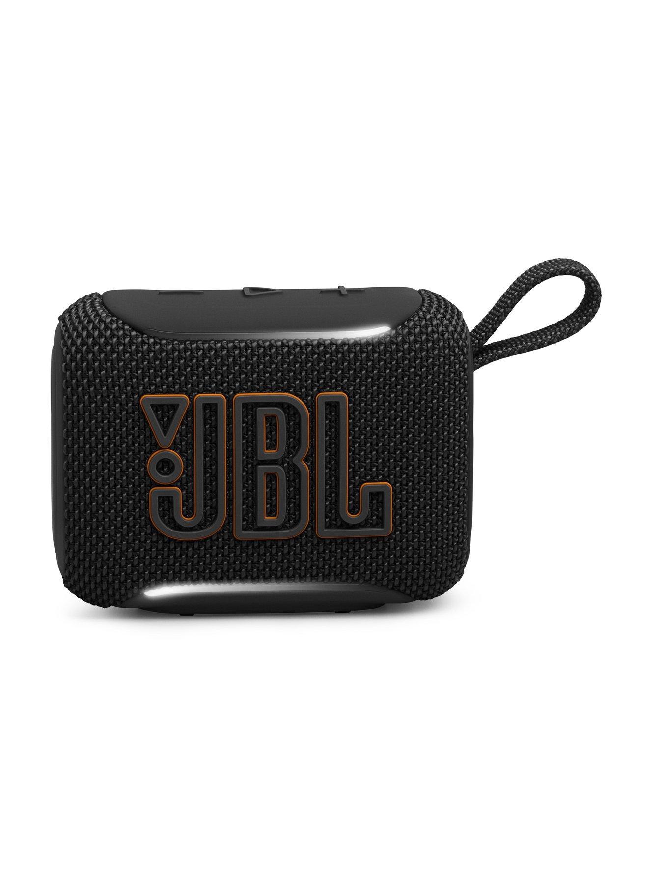 jbl-jbl-go-5-portable-bluetooth-speakeroutfit