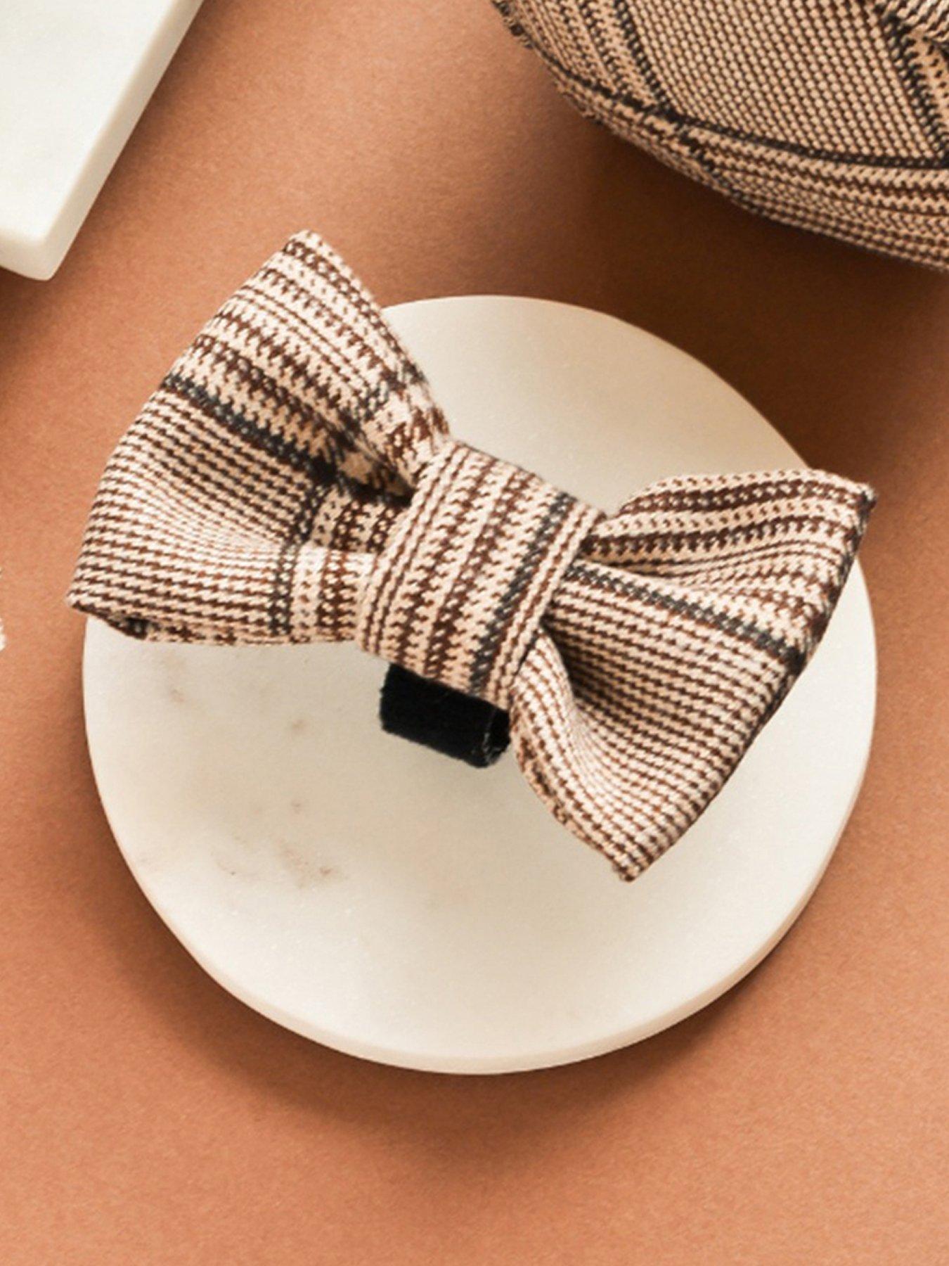 Cocopup Pup Plaid Bow Tie in Natural