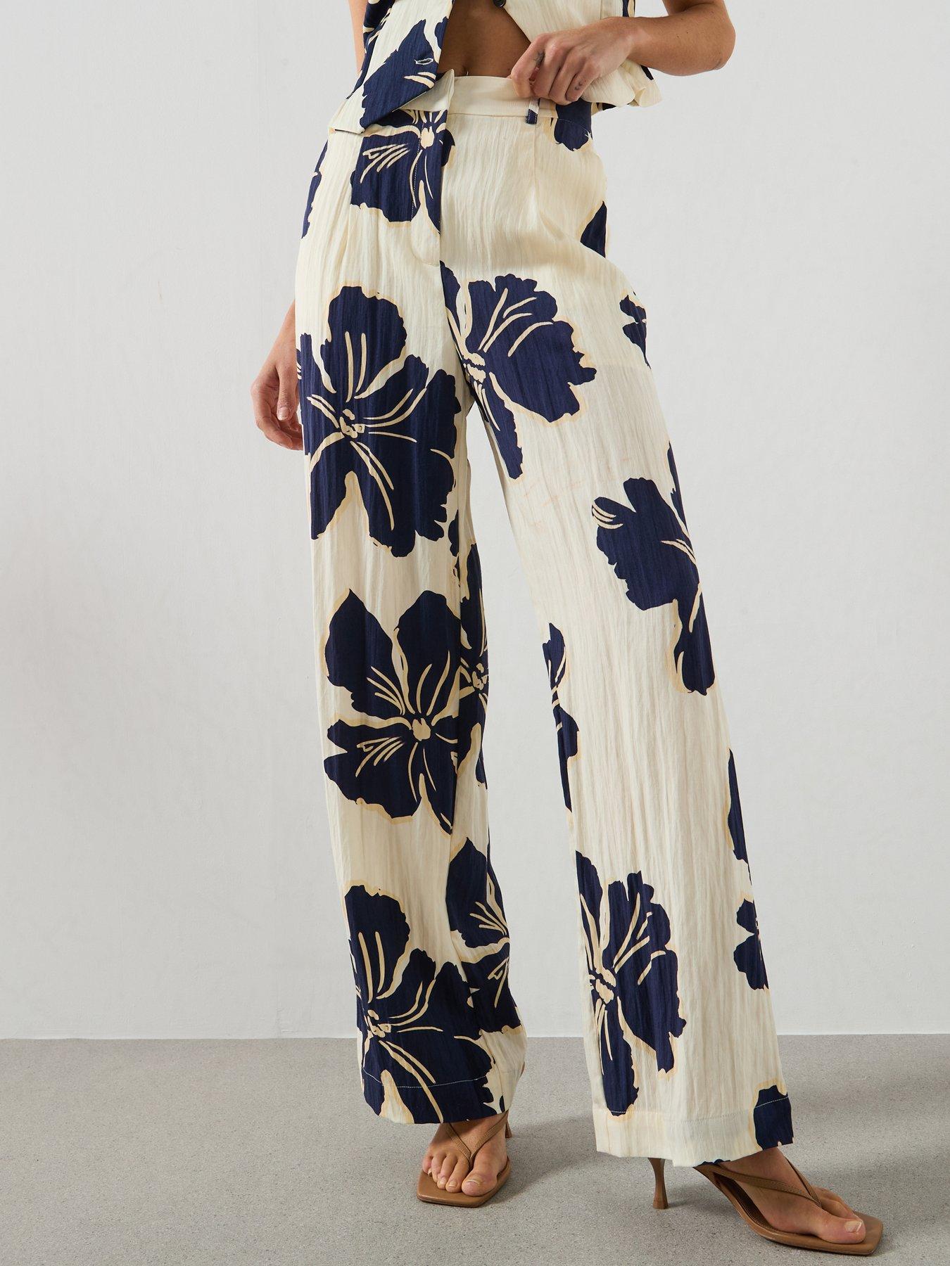 Image 3 of 5 of Mango Floral Print Lyocell Straight-Leg Trousers - Off White